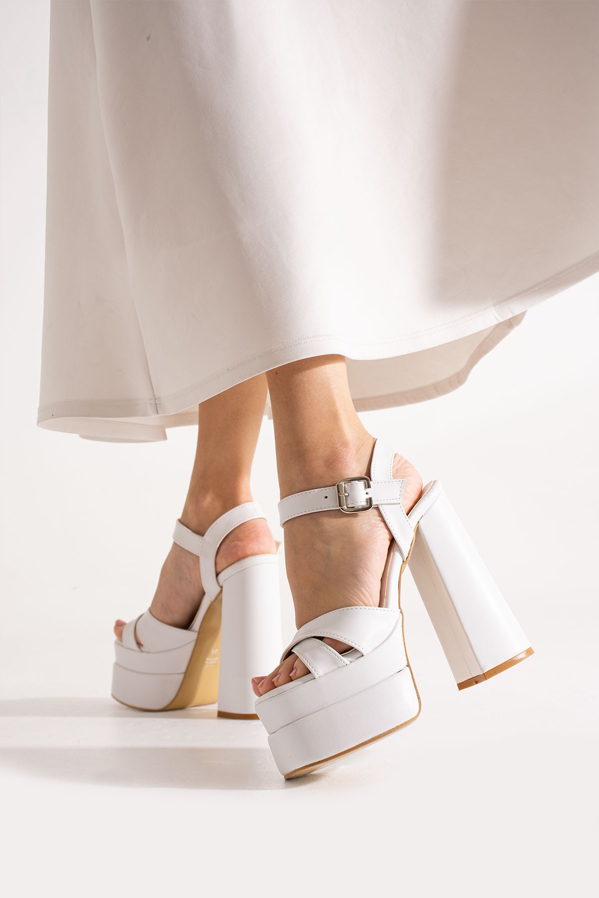 Venedik Gelin Ayakkabısı - Beyaz, 15 cm Platform Topuklu, Rahat Kalıp