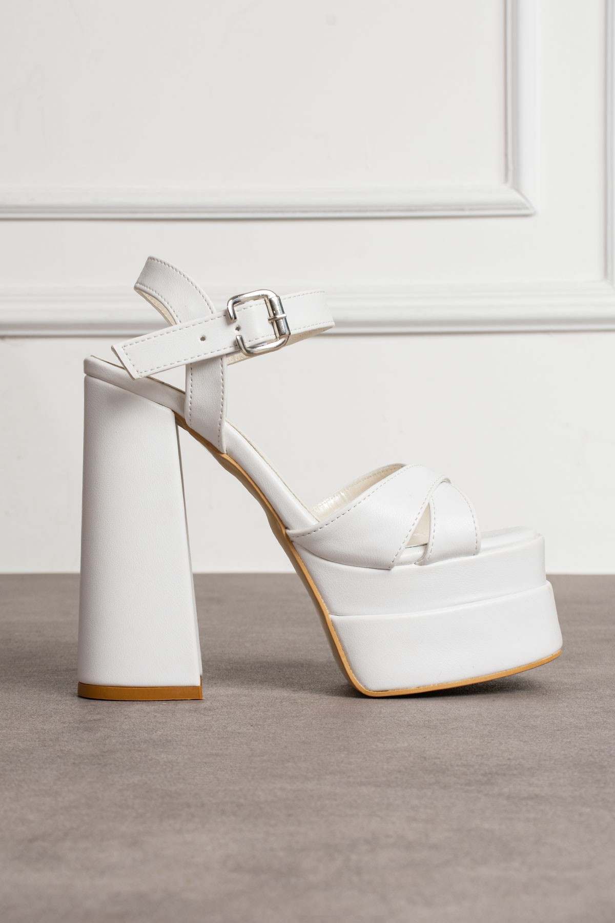 Venedik Gelin Ayakkabısı - Beyaz, 15 cm Platform Topuklu, Rahat Kalıp