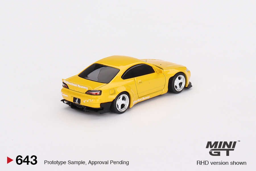 Mini GT 1/64 Nissan Silvia (S15)Rocket Bunny Bronze Yellow MGT00643 //643