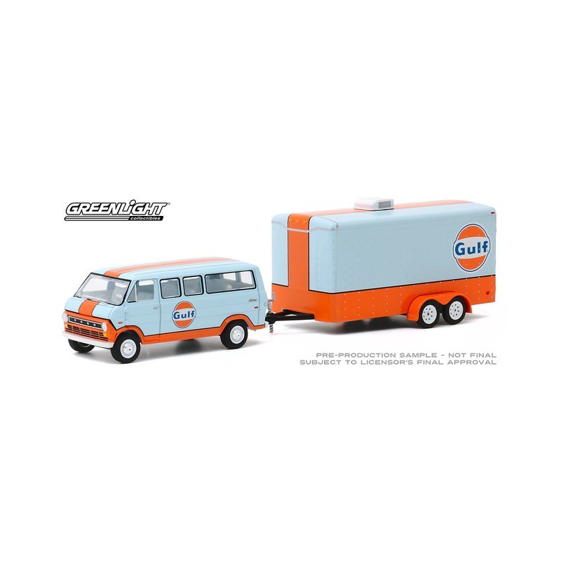 GREENLIGHT HITCH AND TOW SERIES 20 - 1972 FORD CLUB WAGON WITH ENCLOSED CAR HAULER TRAILER