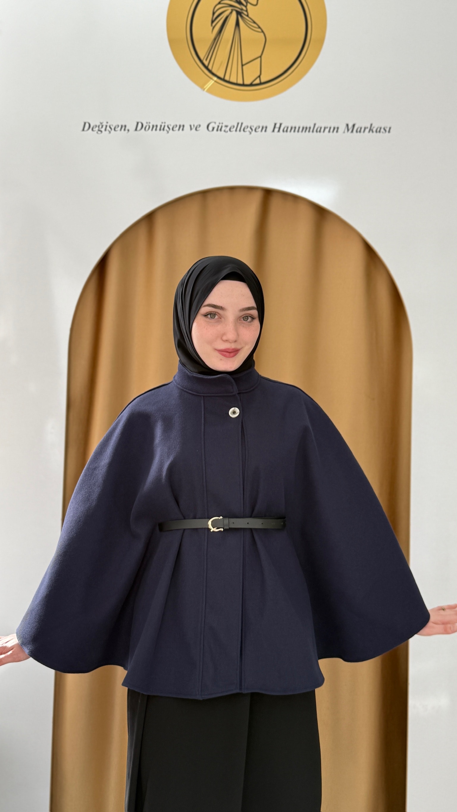 KEMERLİ KAŞE LACVİERT PANÇO