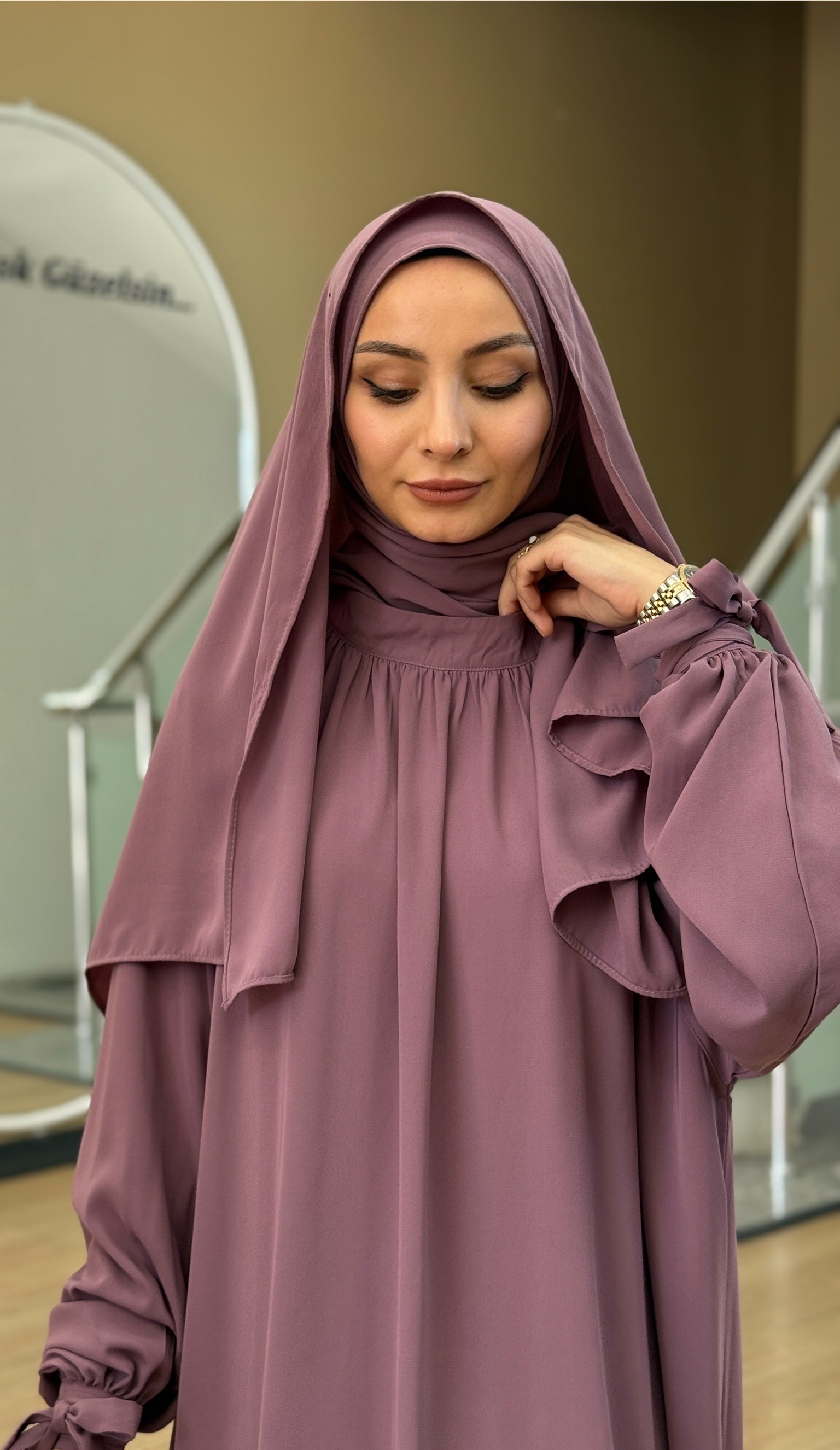 MERYEM MODEL GÜL KURUSU