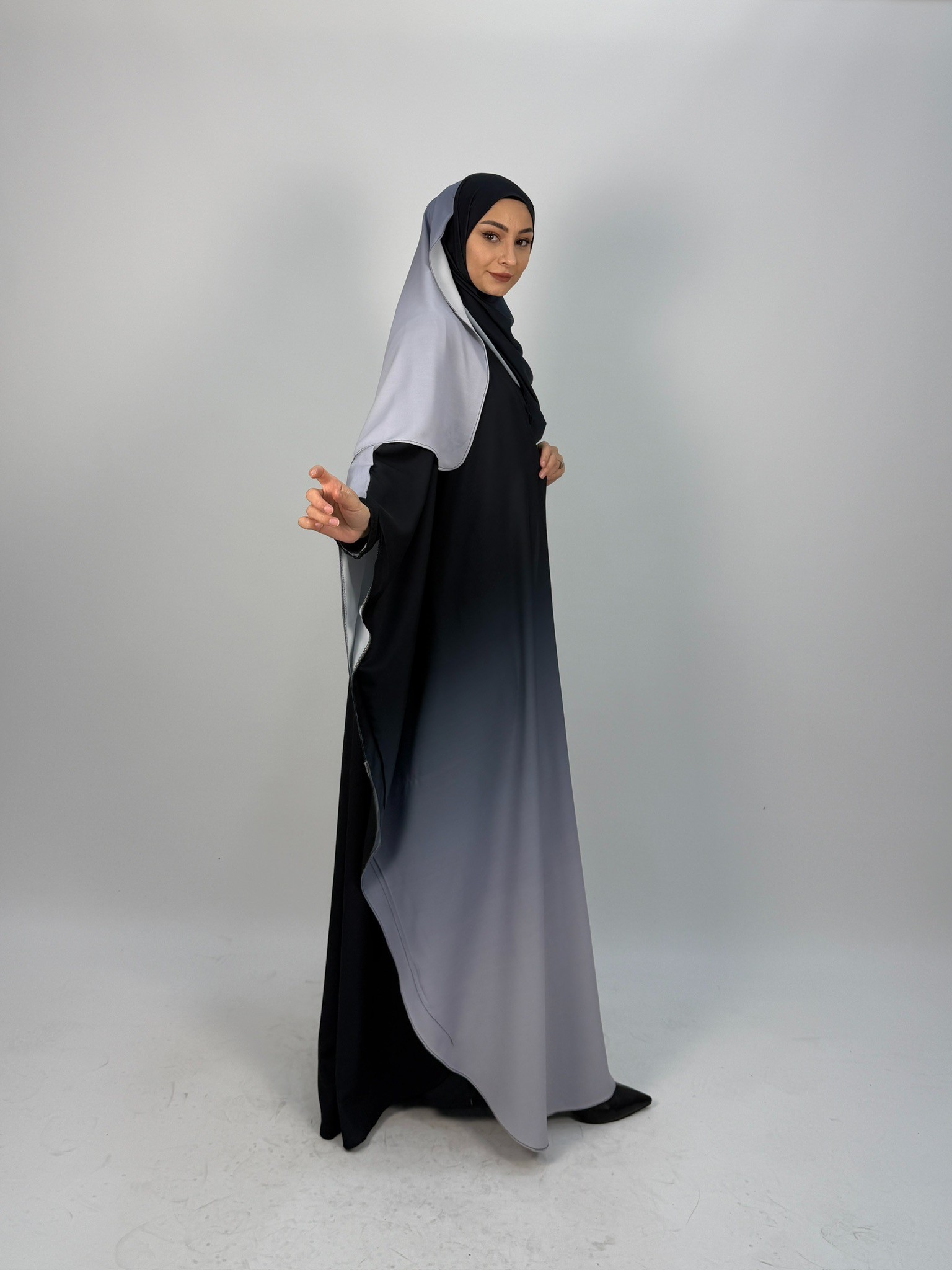 RÜYA ABAYA LACİVERT