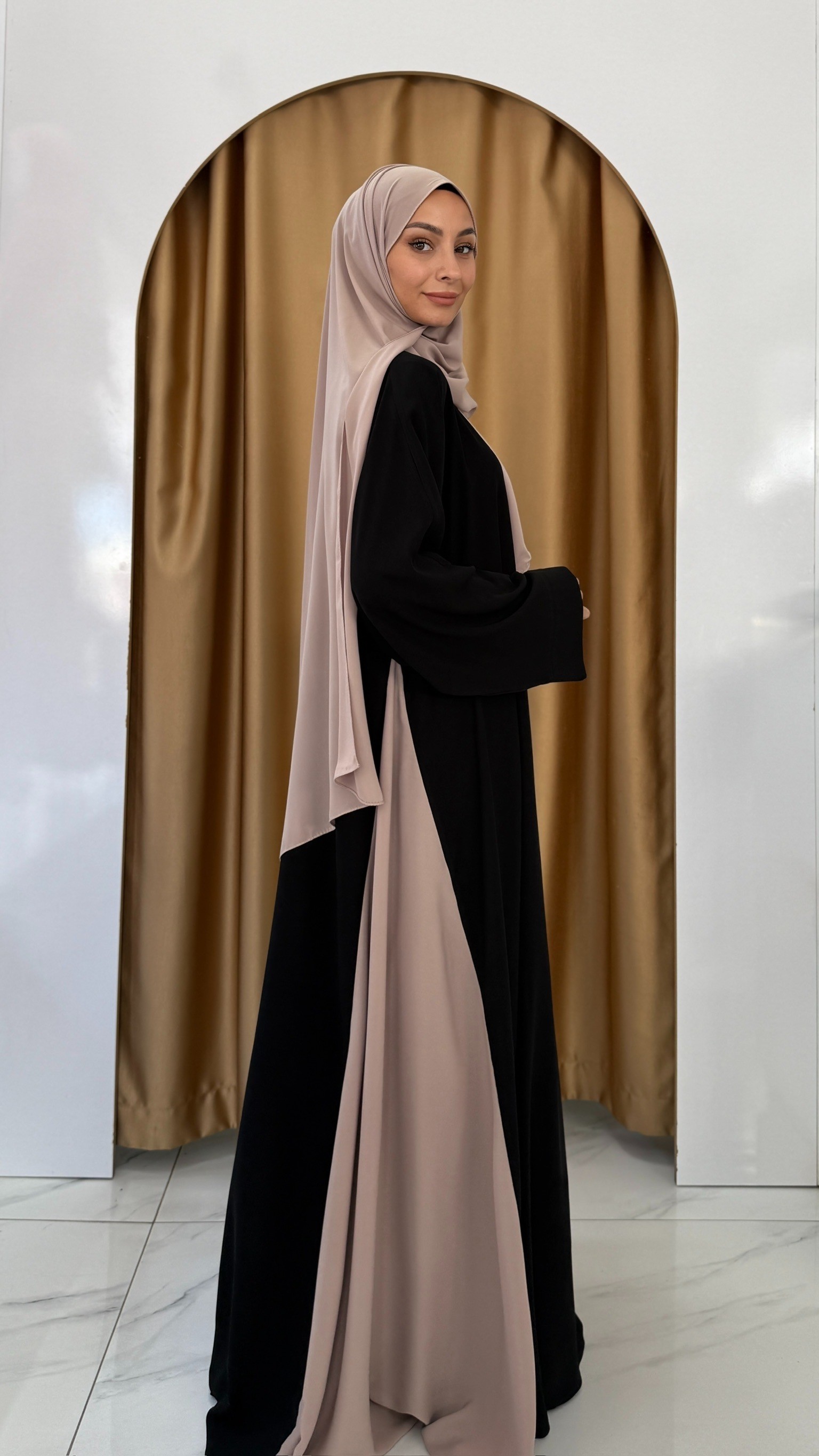 NİSA ABAYA SİYAH 