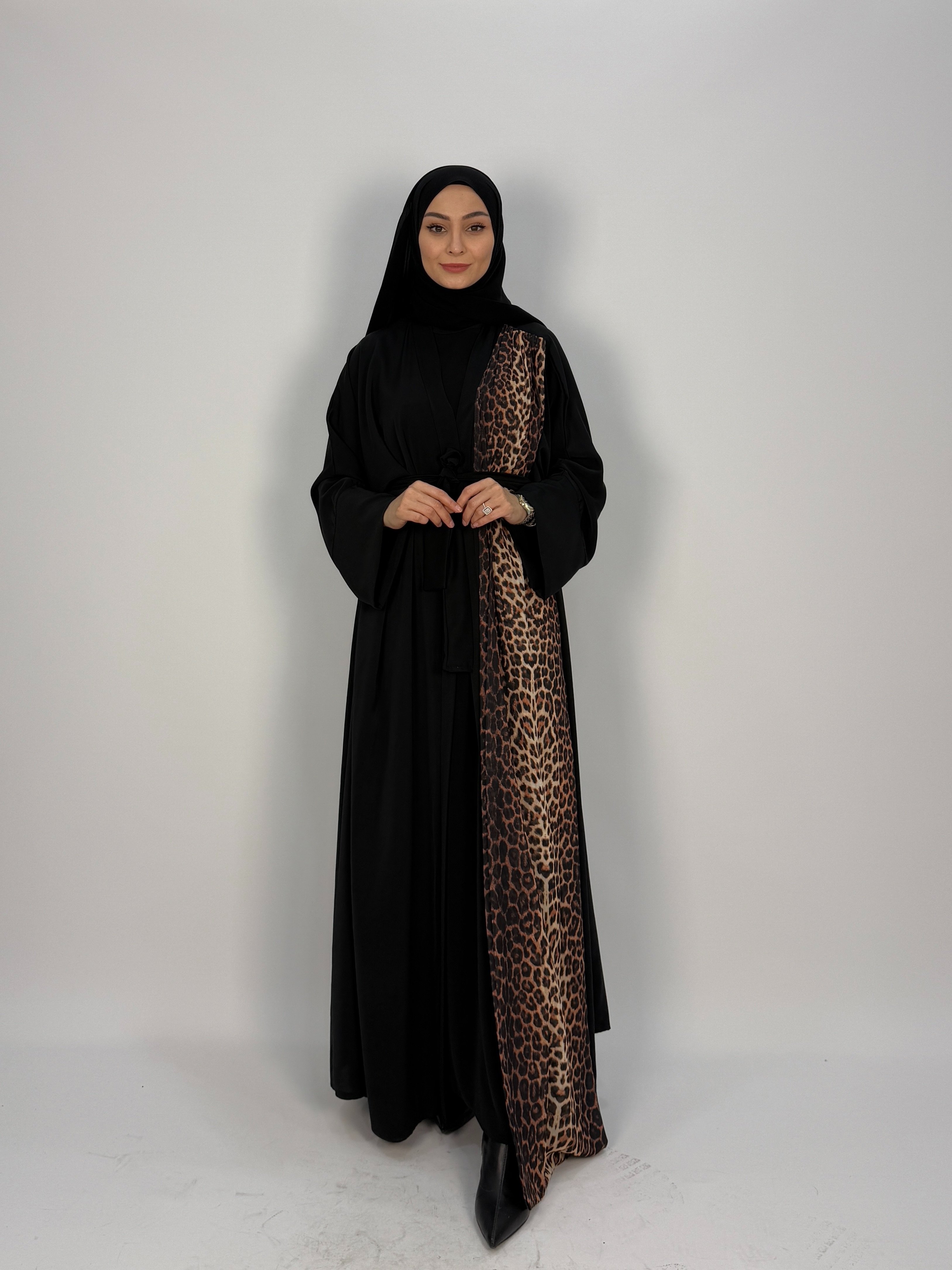 LEOPAR ABAYA 