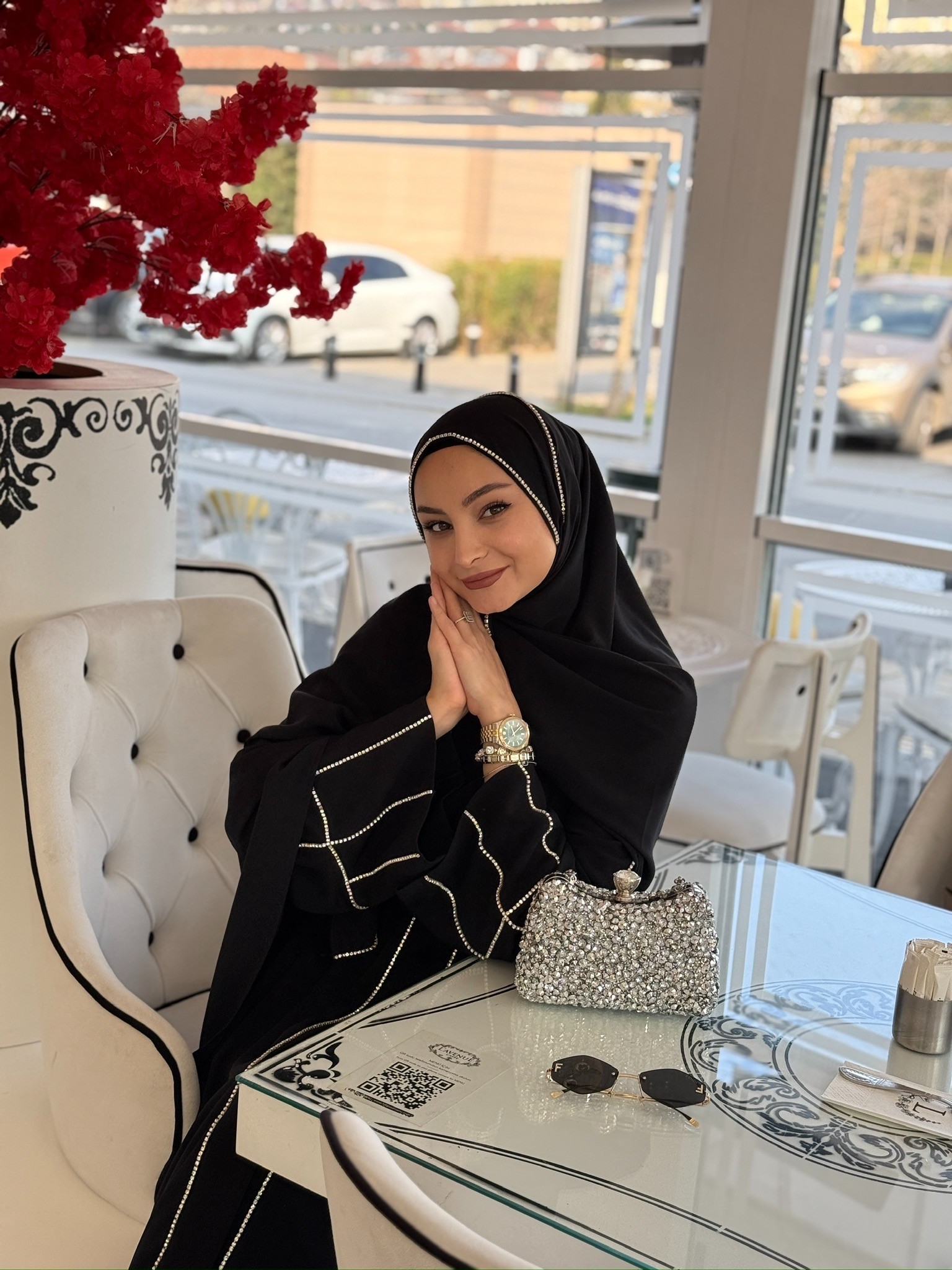PARLA SWAROVSKİ TAŞLI ABAYA SİYAH 