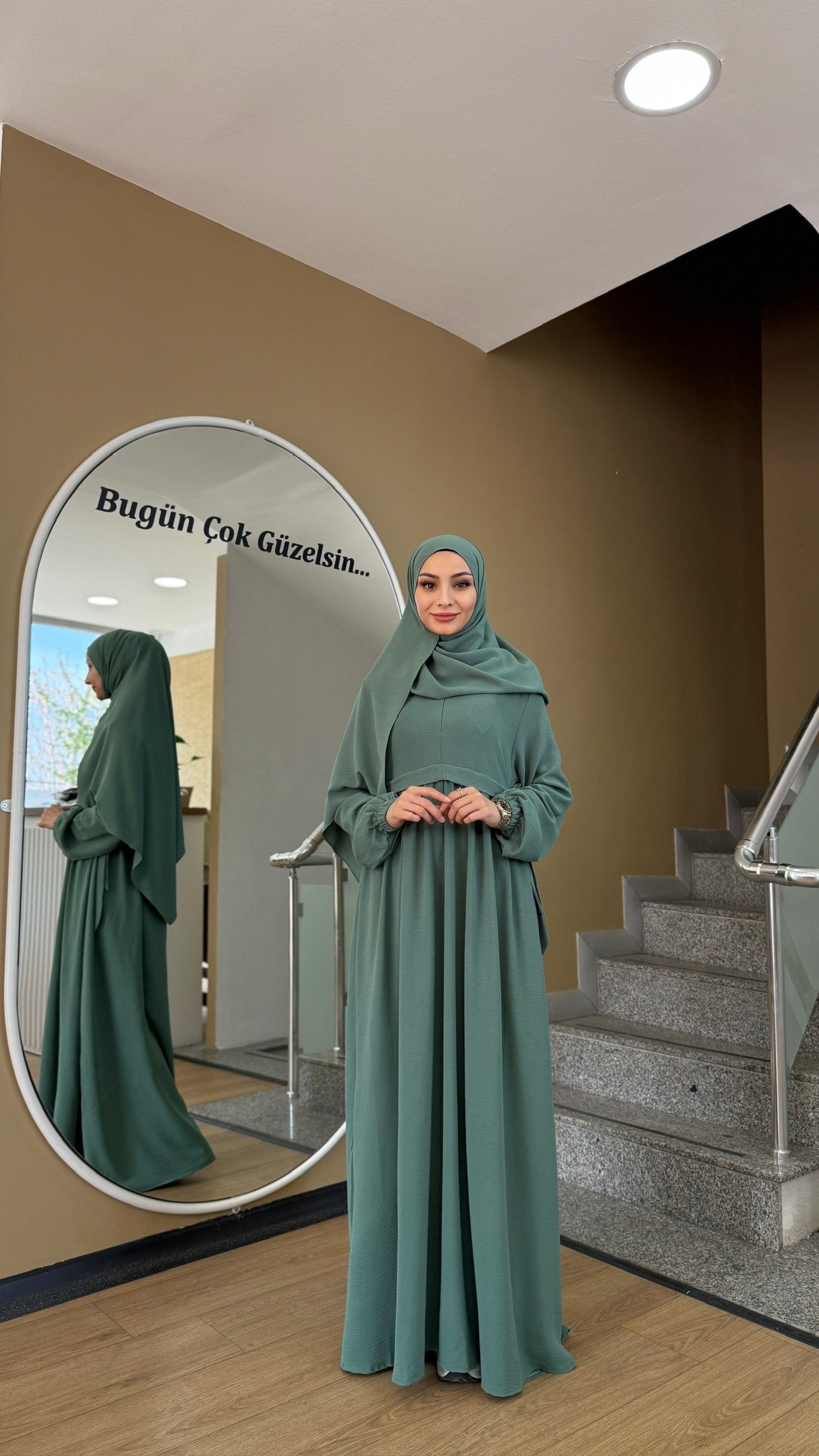 RABİA ELBİSE ÇAĞLA YEŞİLİ