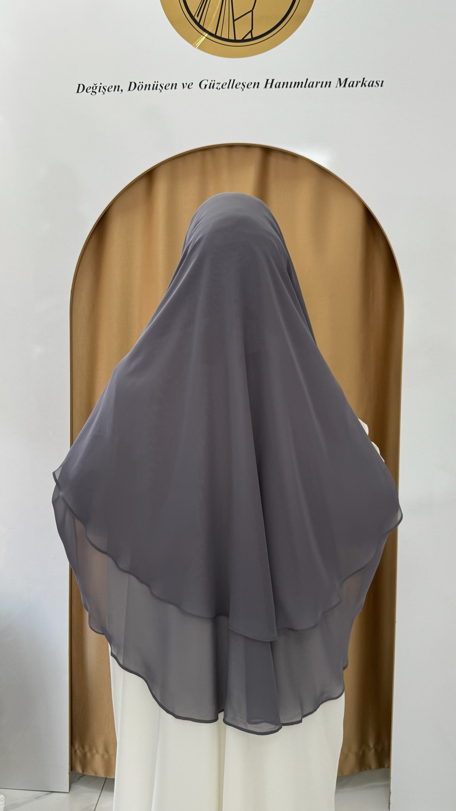 GÖLGELİ NARİN FÜME SUFLE 