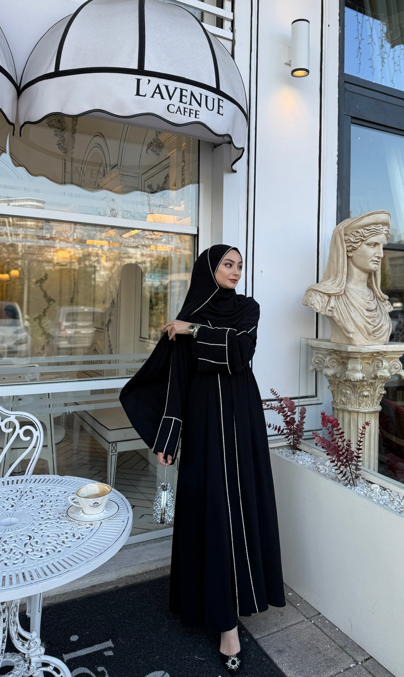 PARLA SWAROVSKİ TAŞLI ABAYA SİYAH 