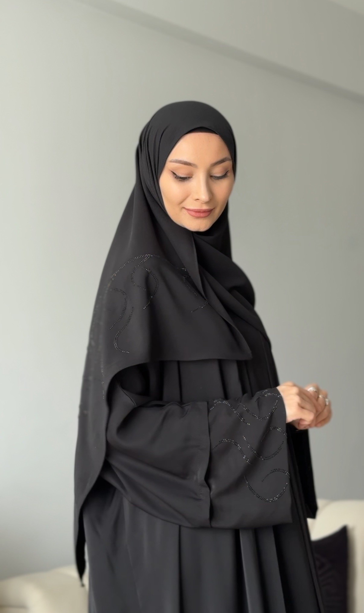 ZARİF ABAYA SİYAH TAŞ 
