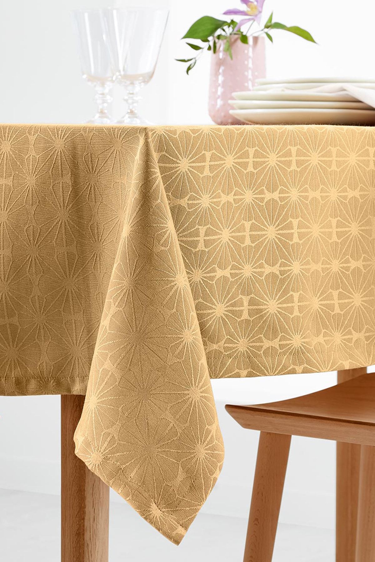 Jakar Masa Örtüsü, Yaklaşık 180 X 140 Cm, Koyu Bej 99274