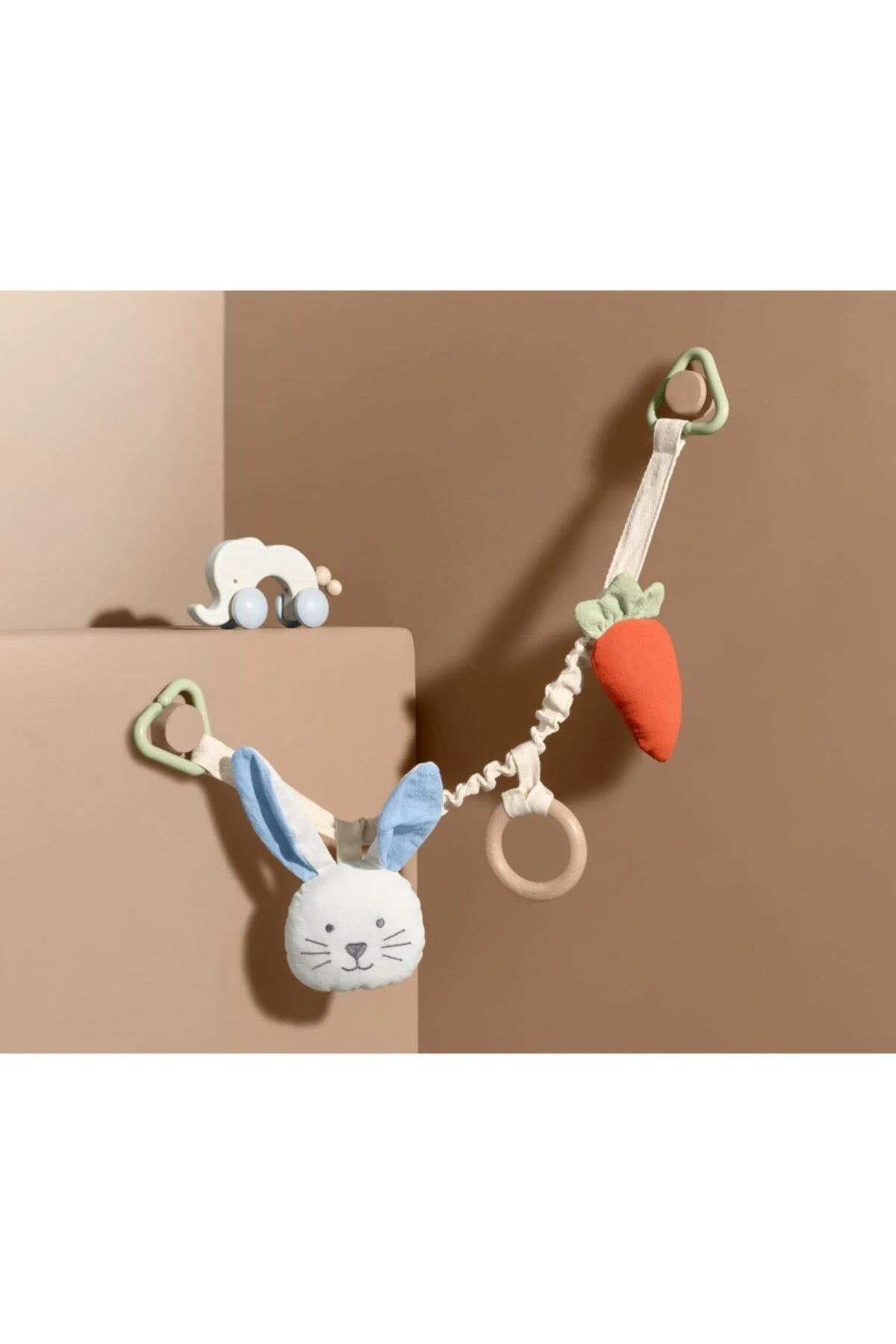 Bebek Arabası Oyuncak Zinciri