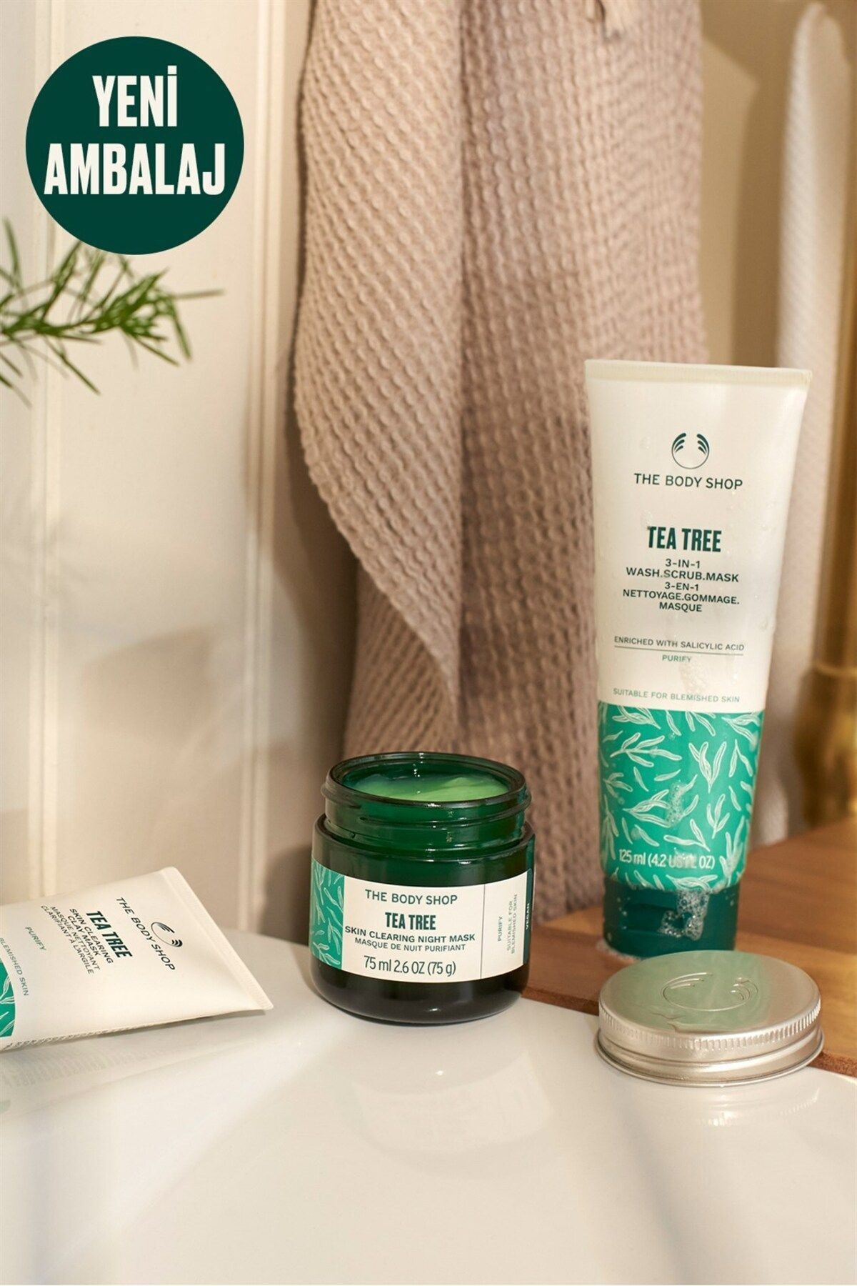 Çay Ağacı Tea Tree 3'ü 1 Arada Temizleyici Scrub Maske 125 ml