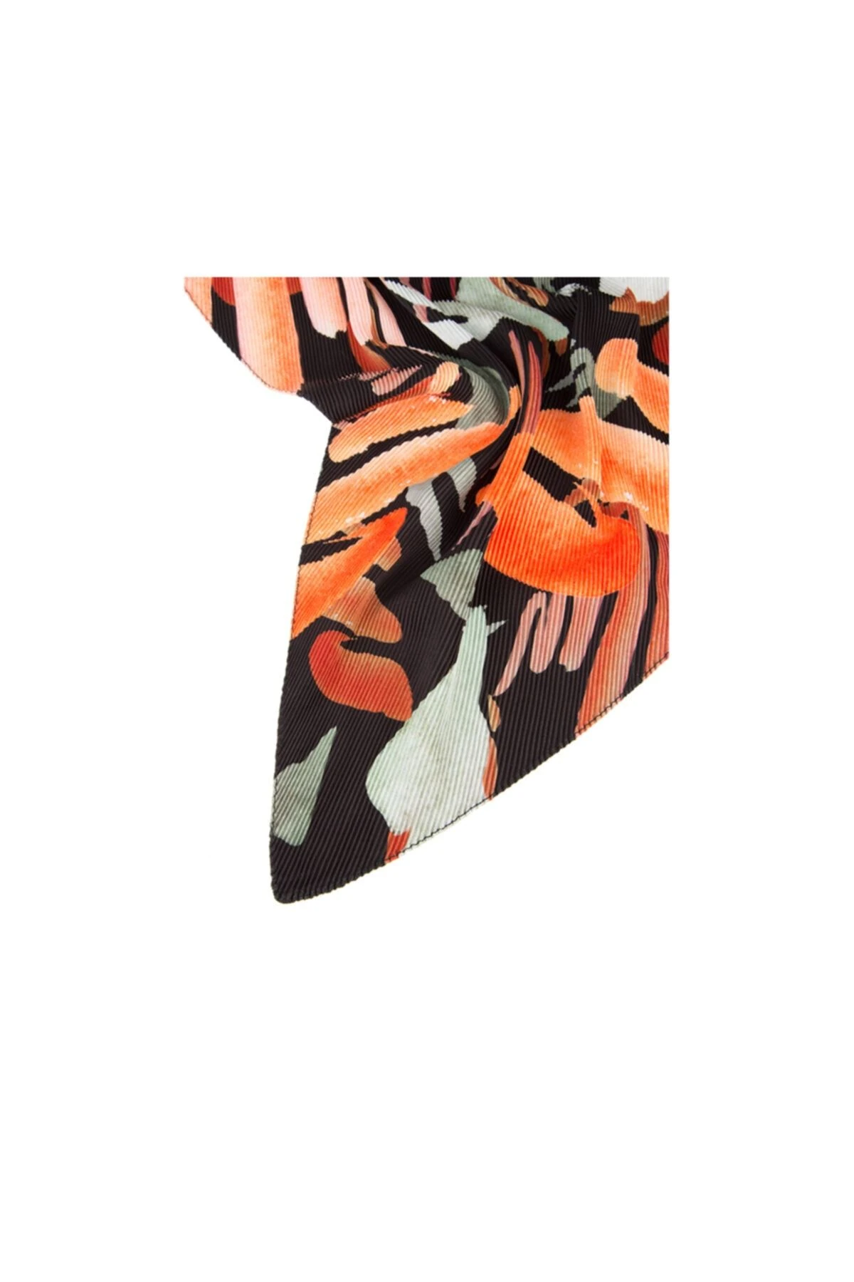 Yaprak Desenli Pileli Bandana