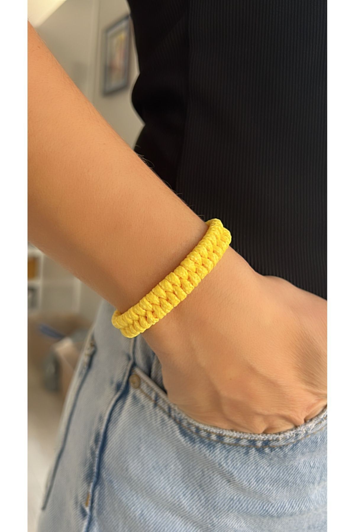 Herringbone Knitted Women's Sports Bracelet