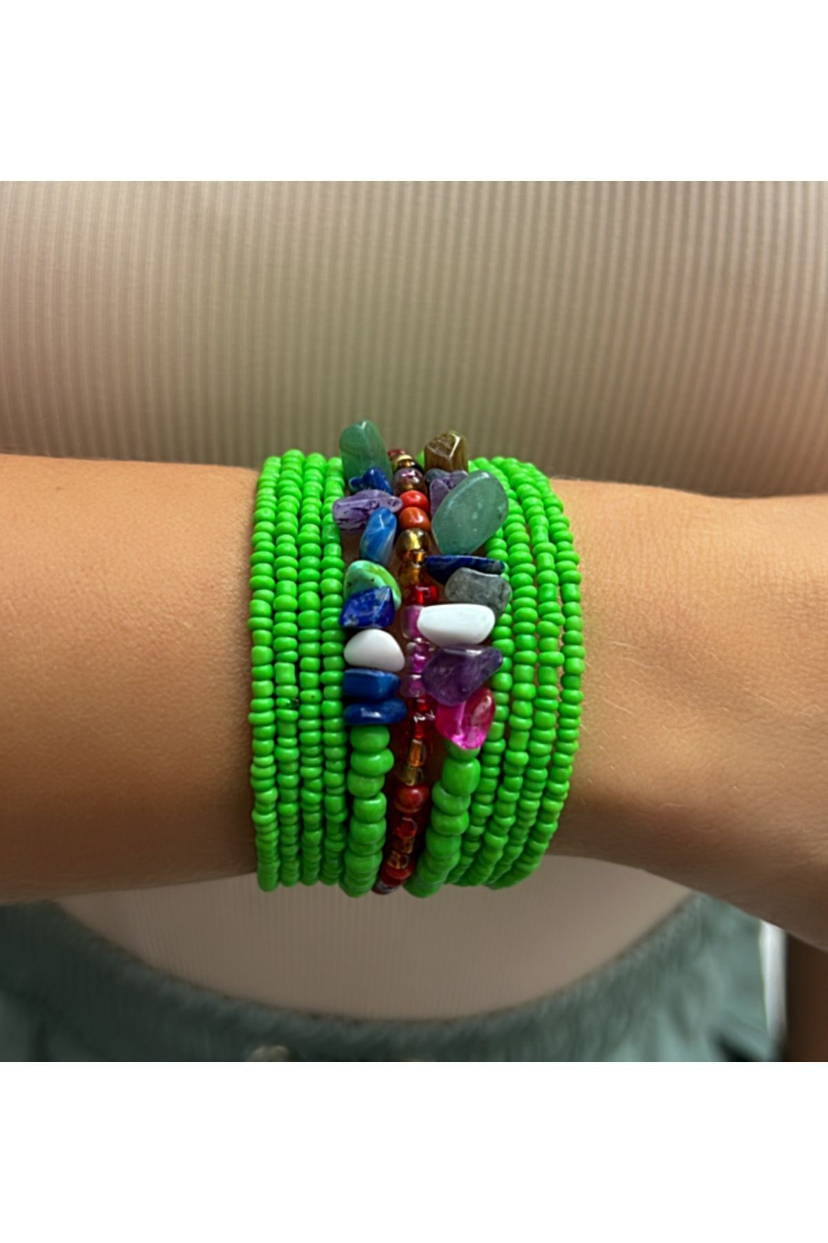 Vibrant Green Beaded Bracelet - Bohemian Design with Colorful Natural Stone Detail