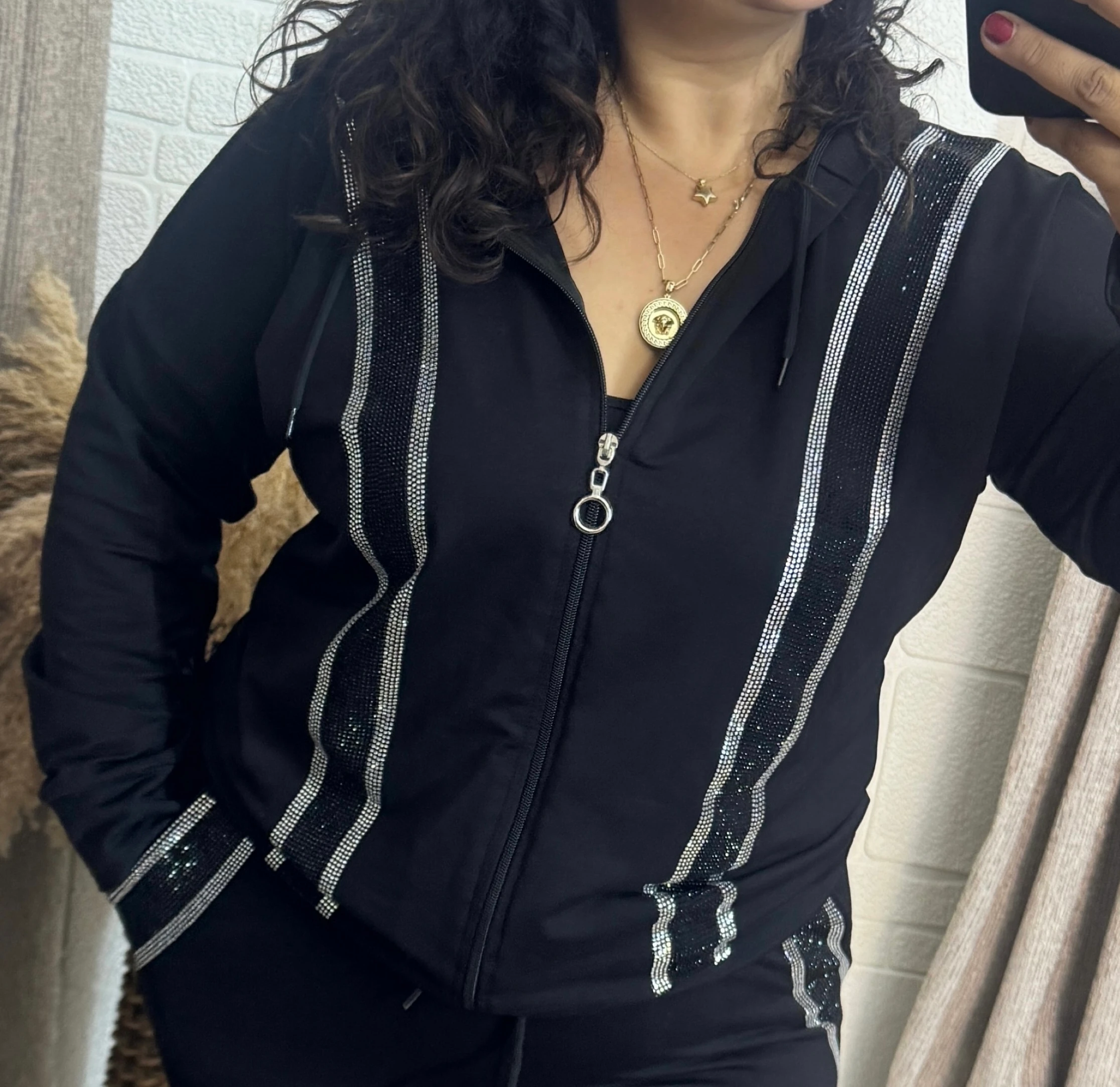 Taş İşlemeli Eşofman Takımı