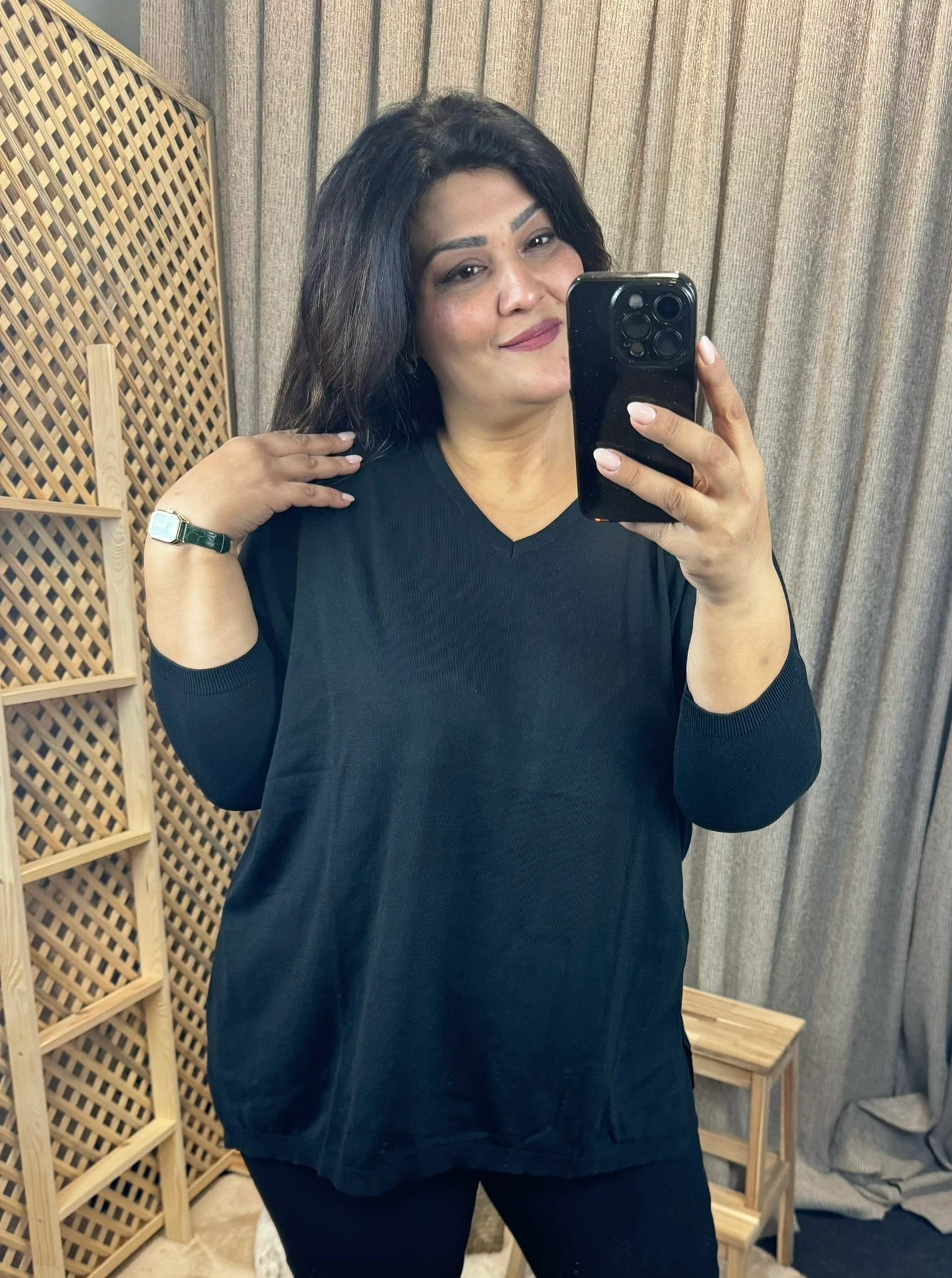 İnce Triko Salaş V Yaka Pamuklu Siyah