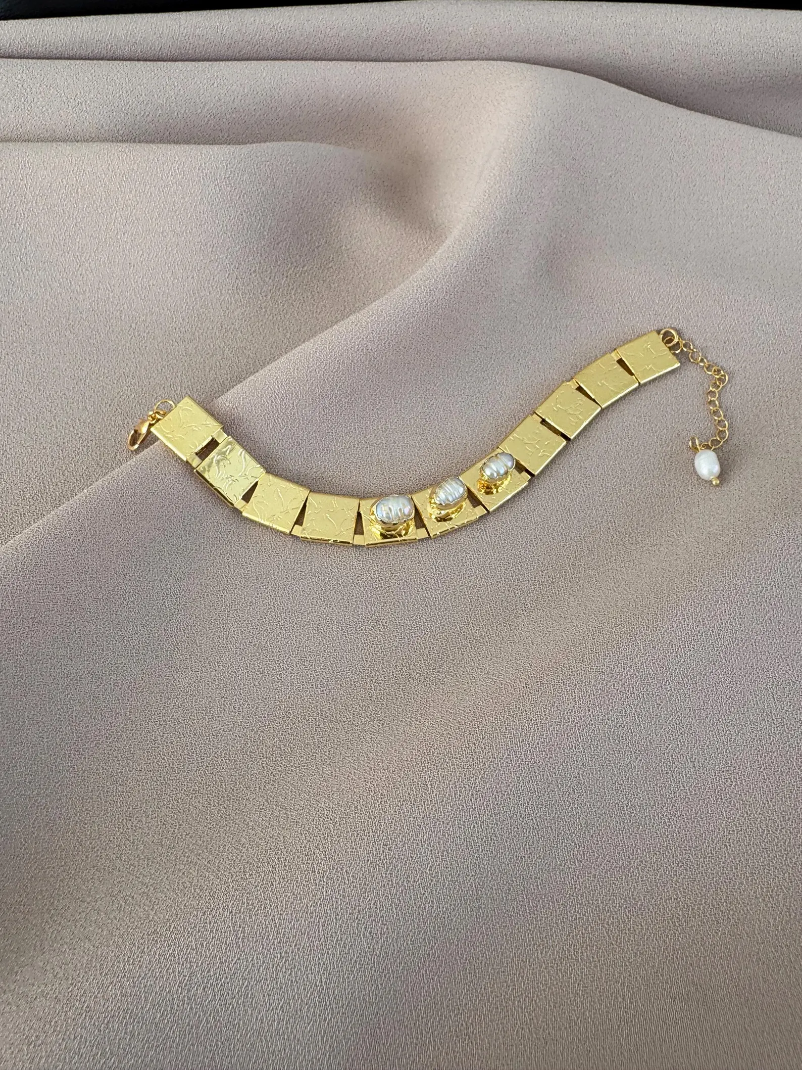 Üç İnci Saat Kayışı El Yapımı Bilezik