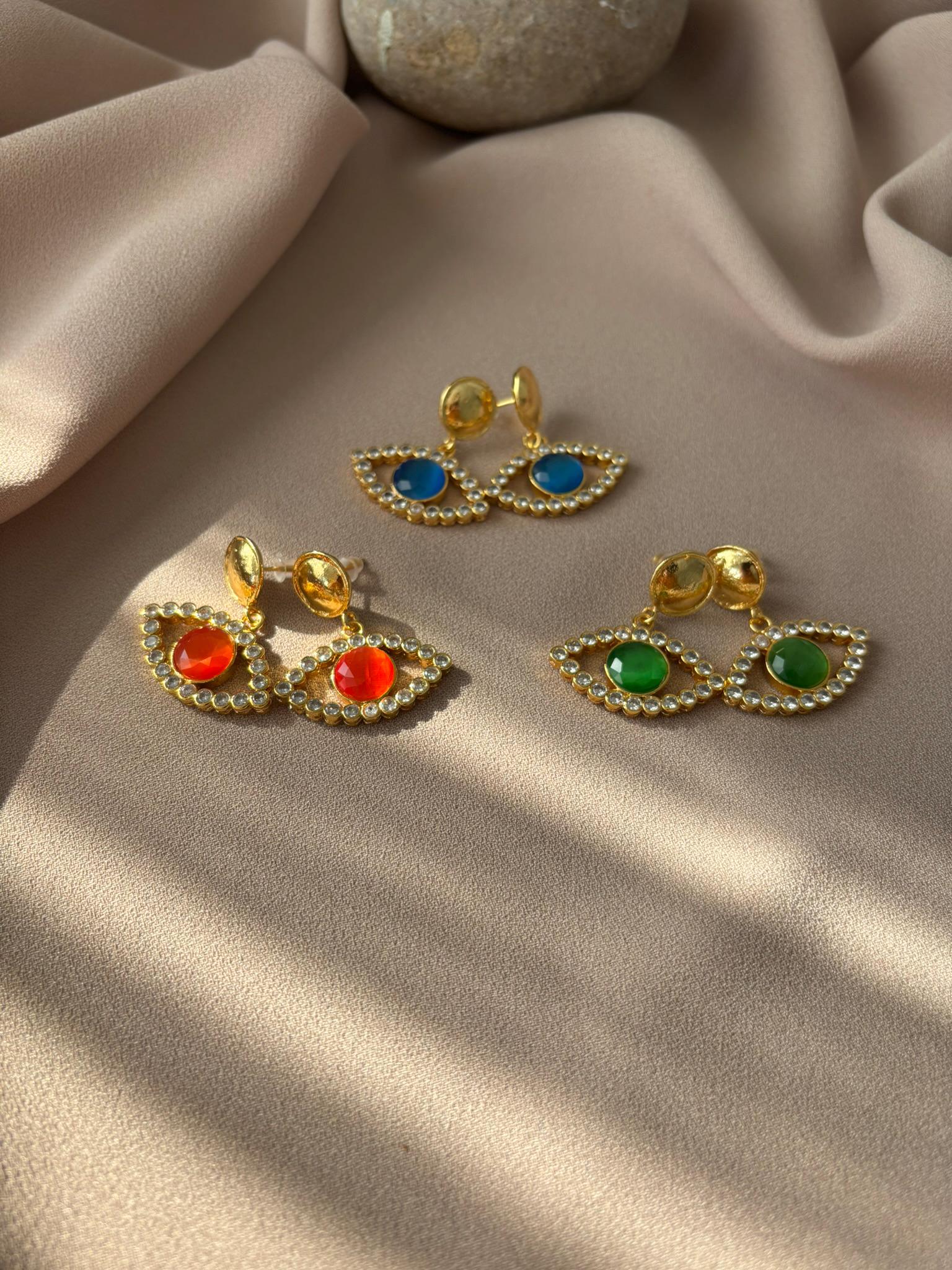 Göz Model Kedi Gözü & Zirkon Küpe