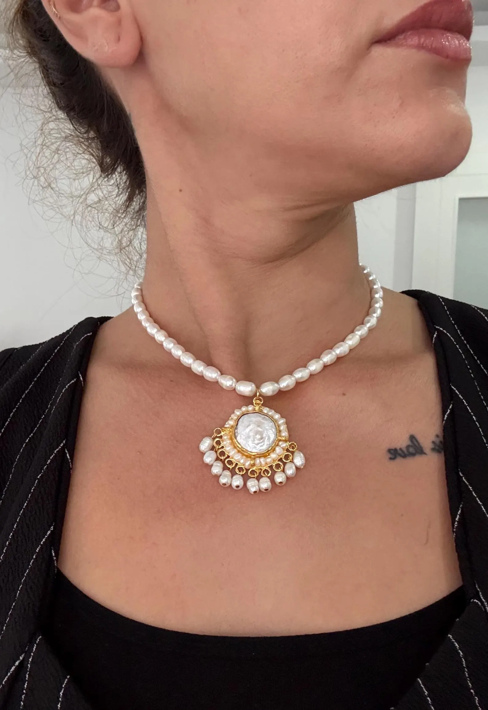 Madalyon El Yapımı Gerçek İnci Kolyeler