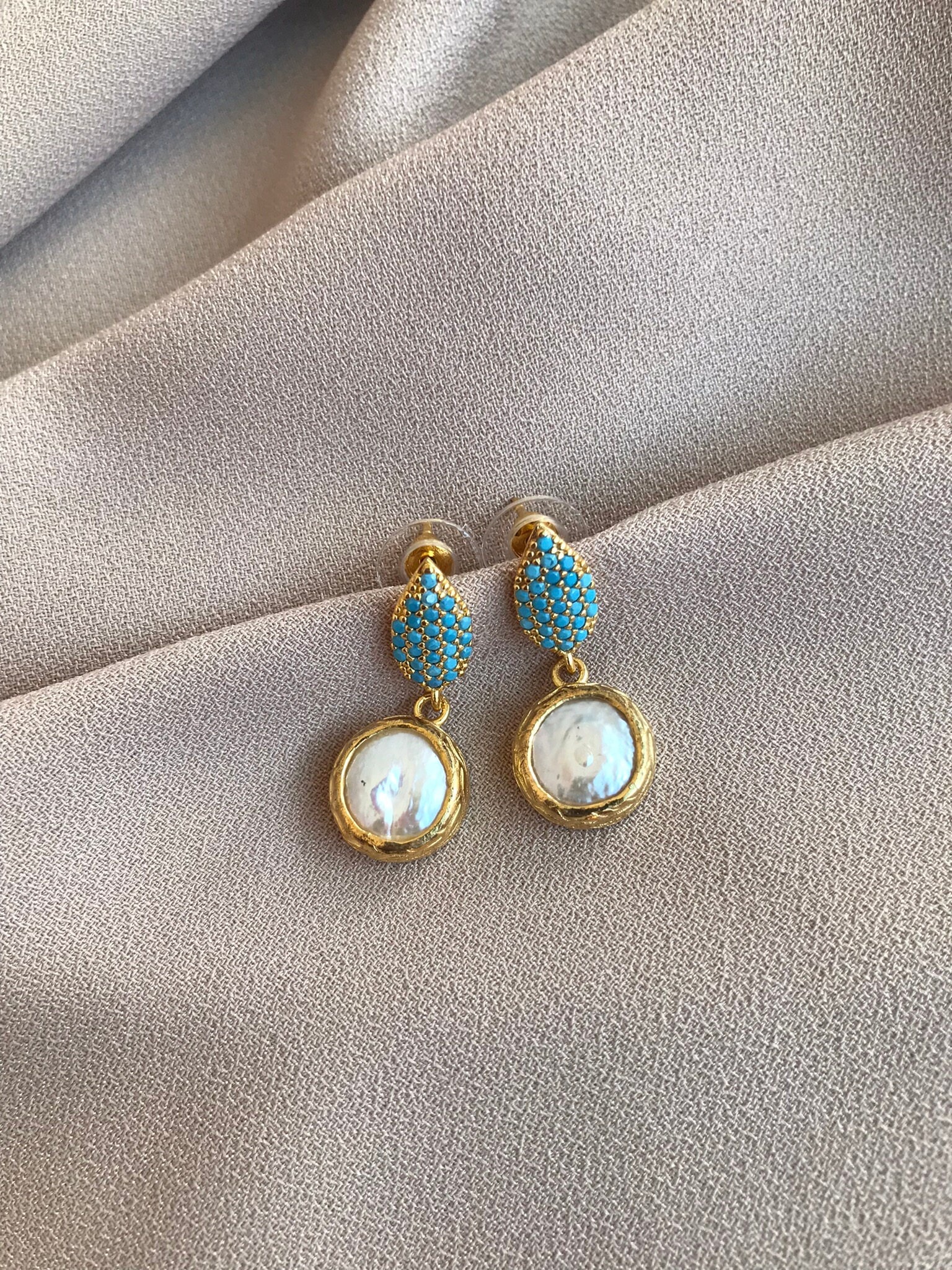 Yaprak Tasarım İnci Küpe