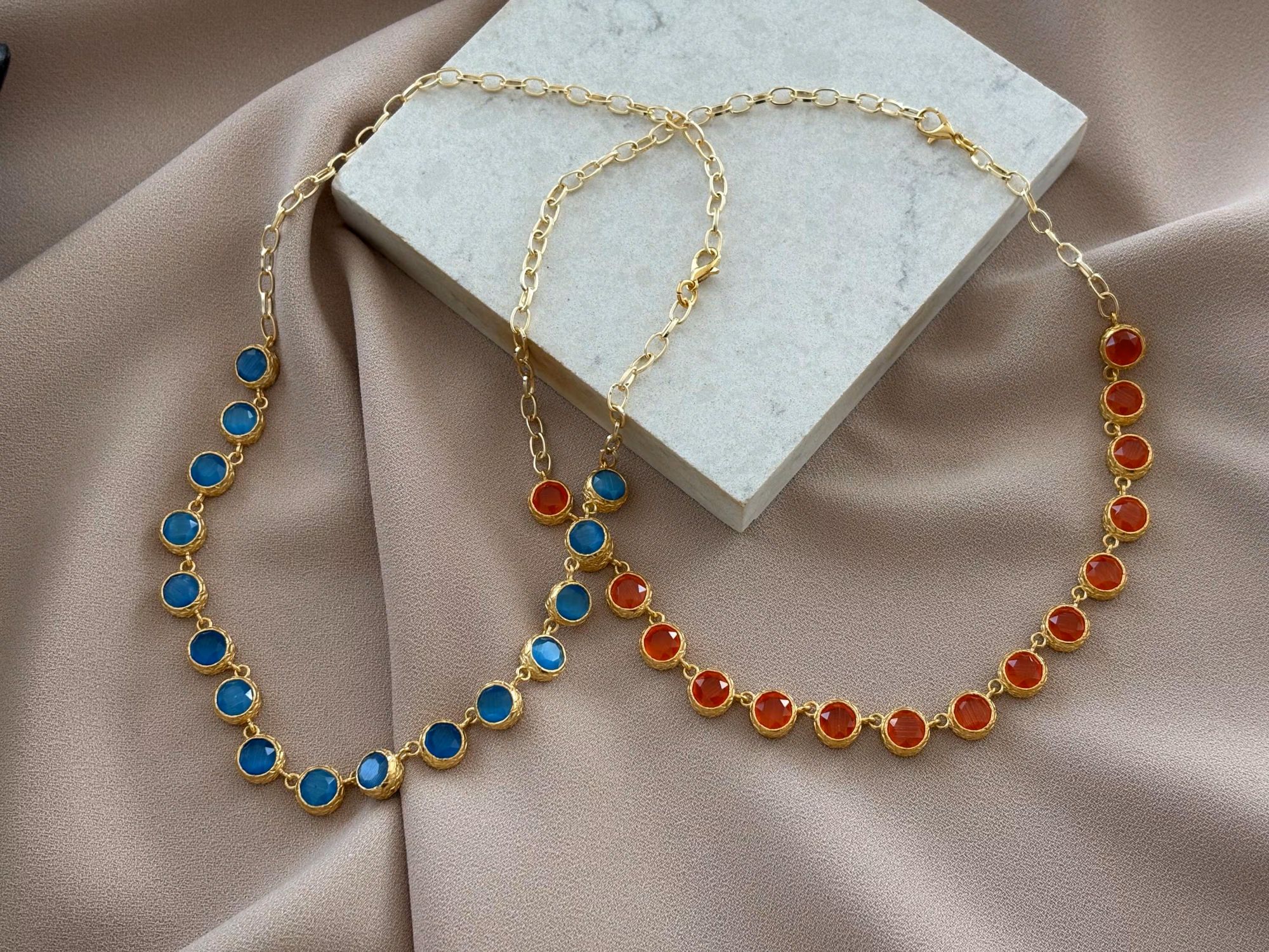 Seri Kedi Gözü Tasarım Kolye