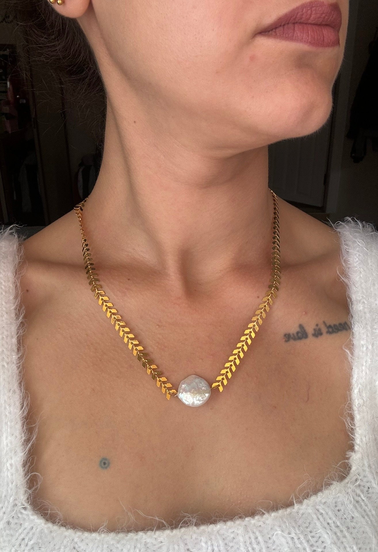 NEW ! Leaf Chain Money Pearl Design Necklace