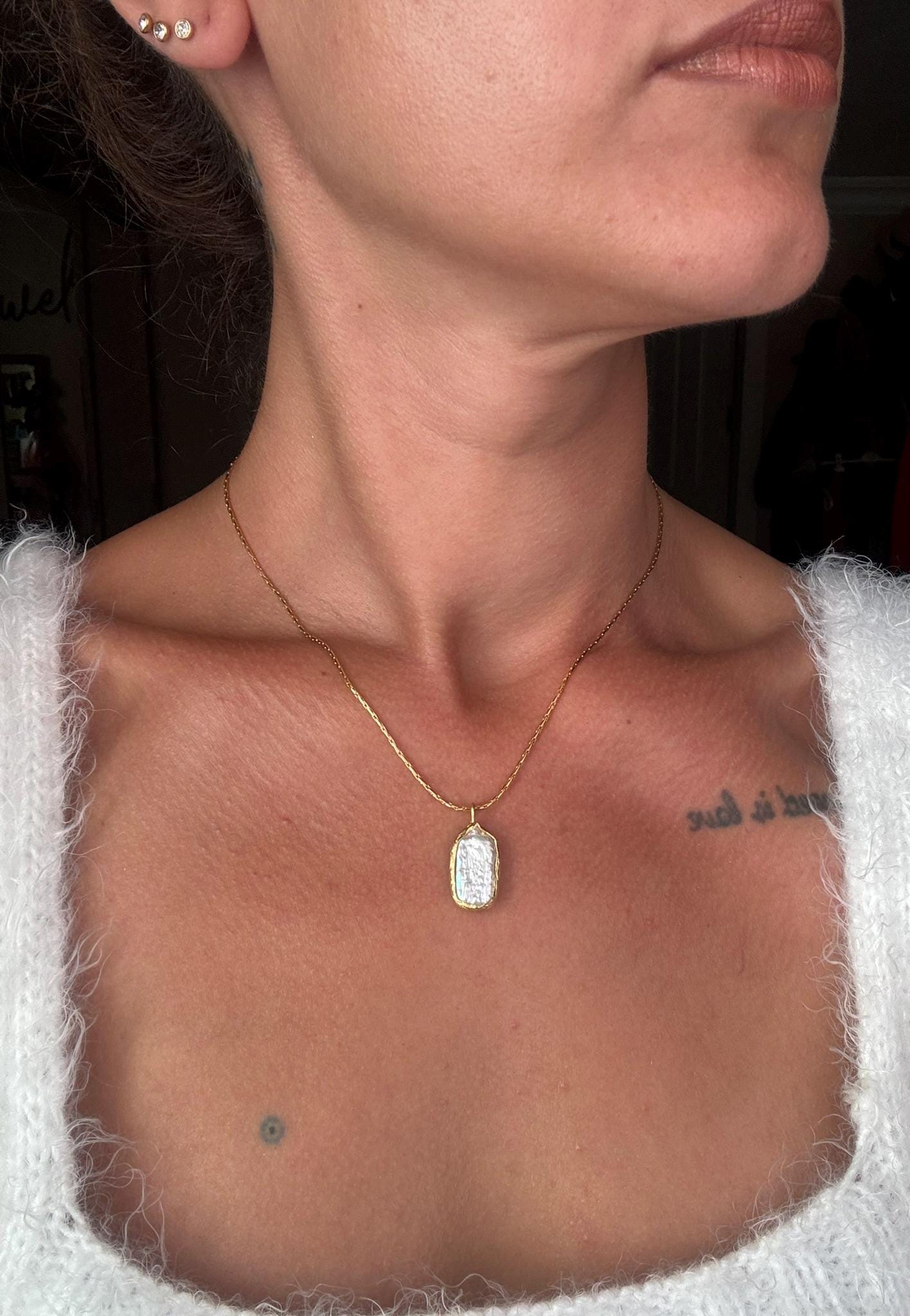 Kare Barok İnci Kolye