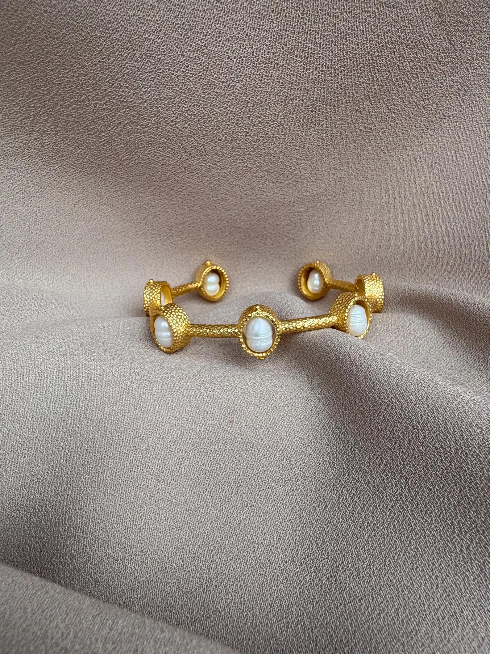 Sıralı Doğal İnci Bileklik 