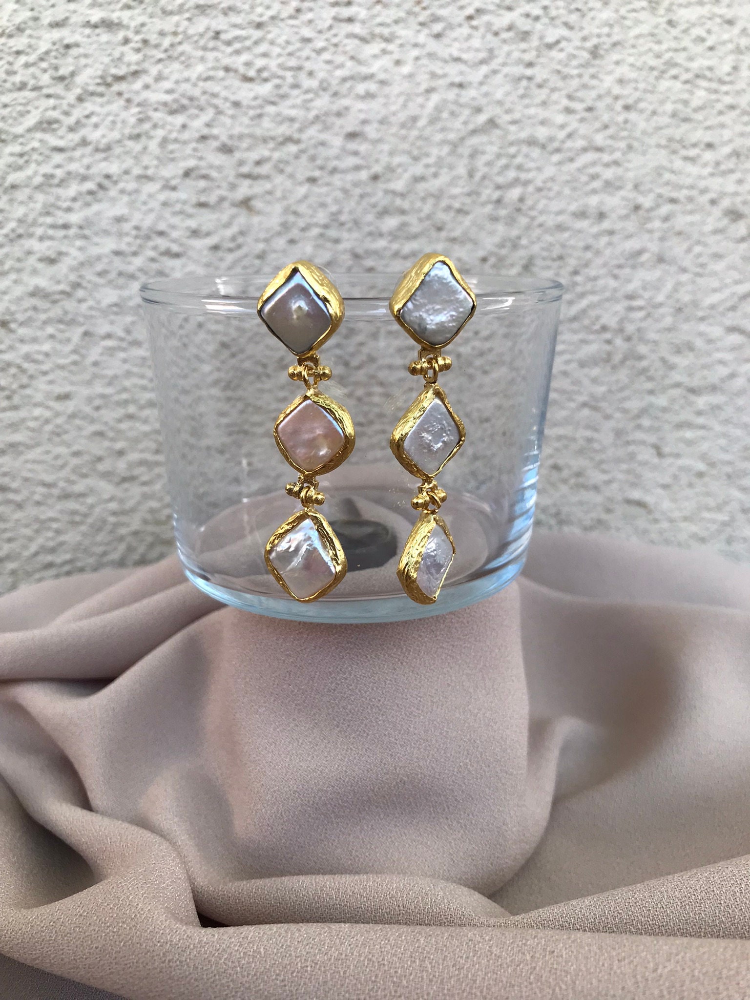 Üçlü Kare İnci Küpe