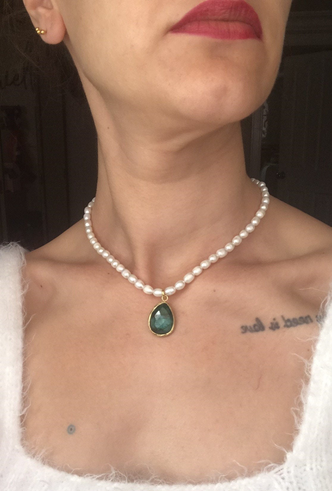 NEW ! Drop Cut Emerald Stone Pearl Necklace
