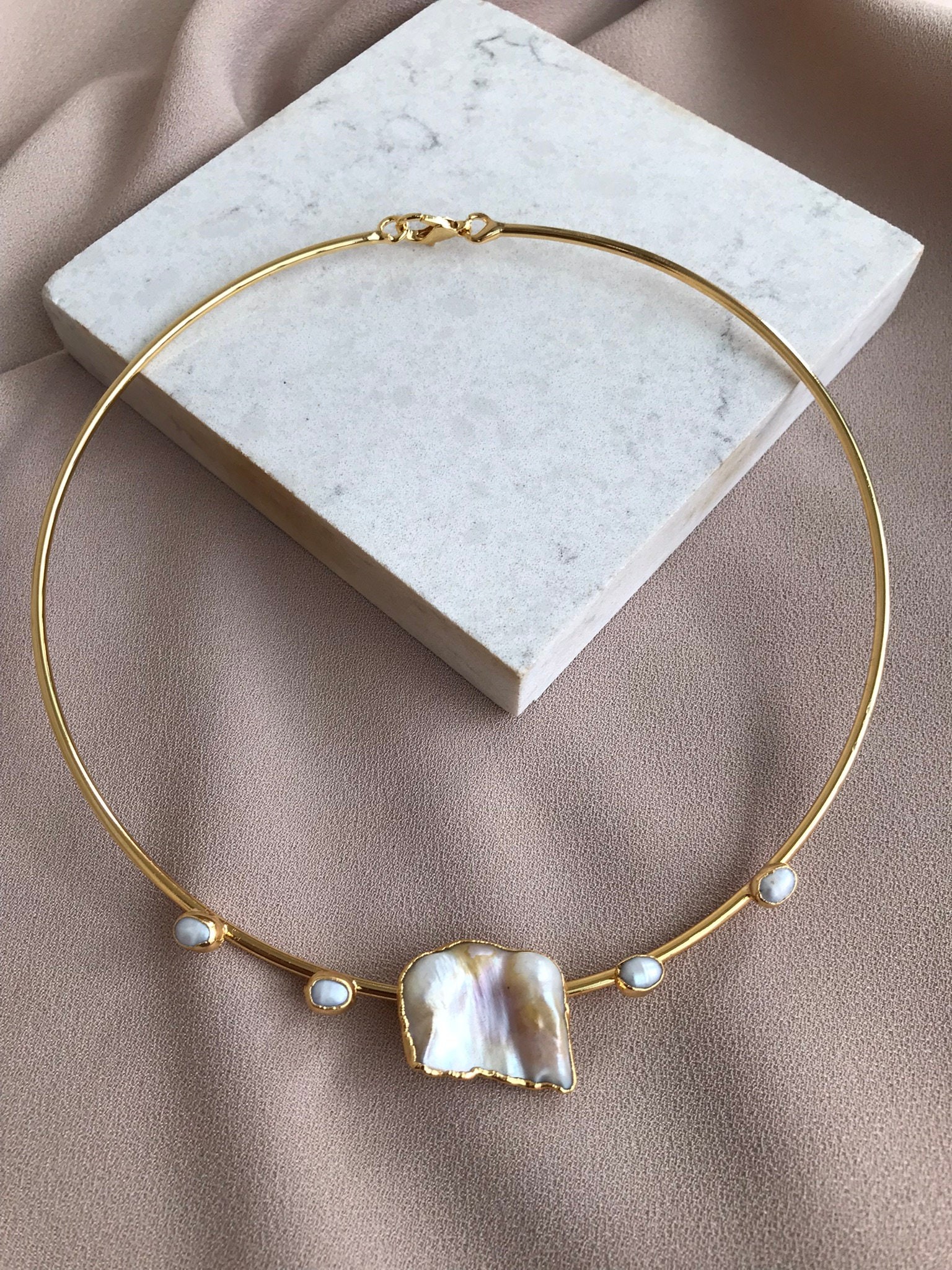 YENİ ! Çember Büyük Barok İnci Choker Kolye