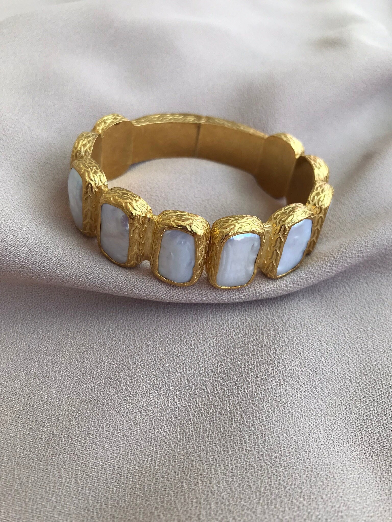 Sıralı Kare İnci Bileklik