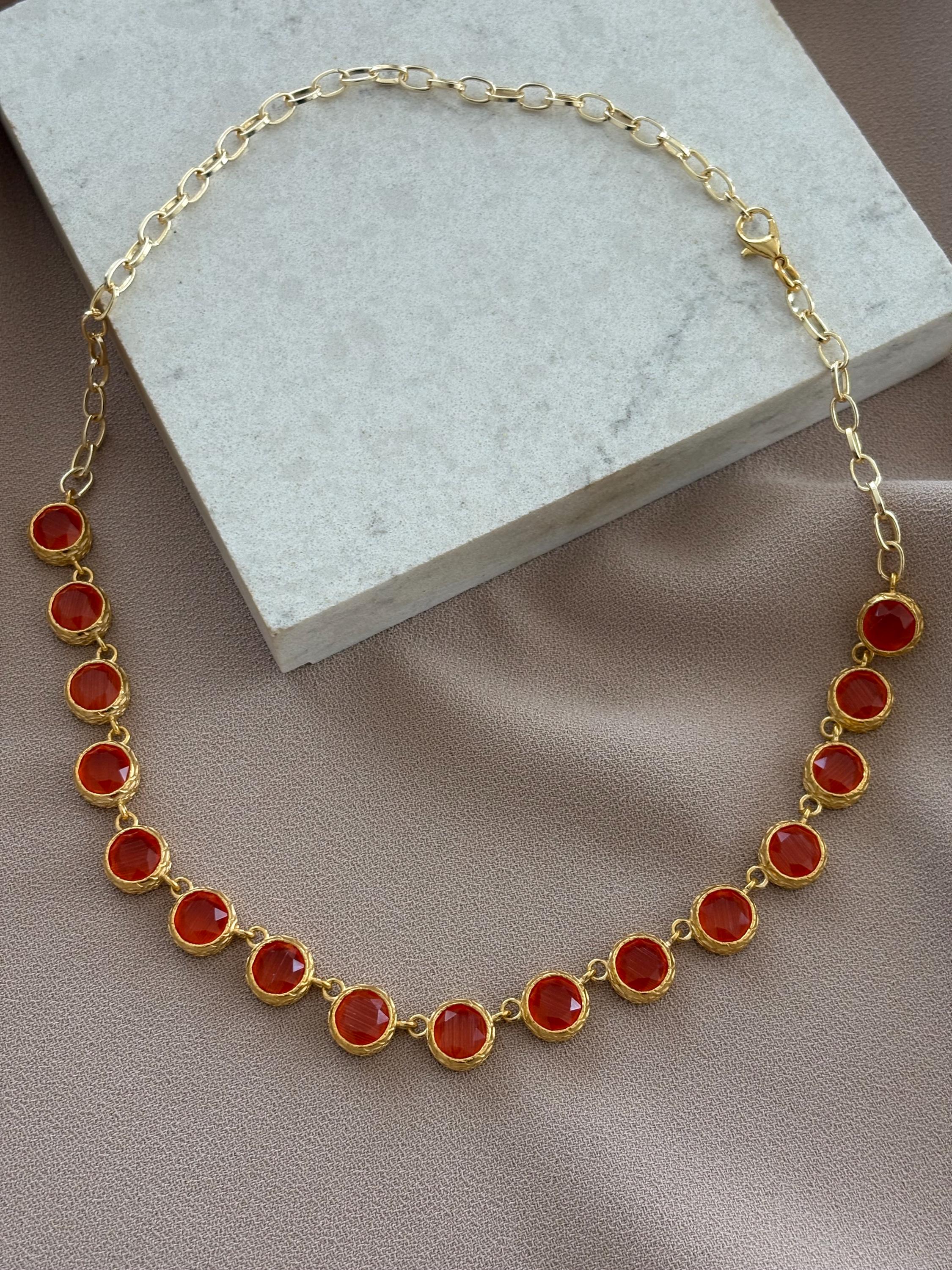 Seri Kedi Gözü Tasarım Kolye