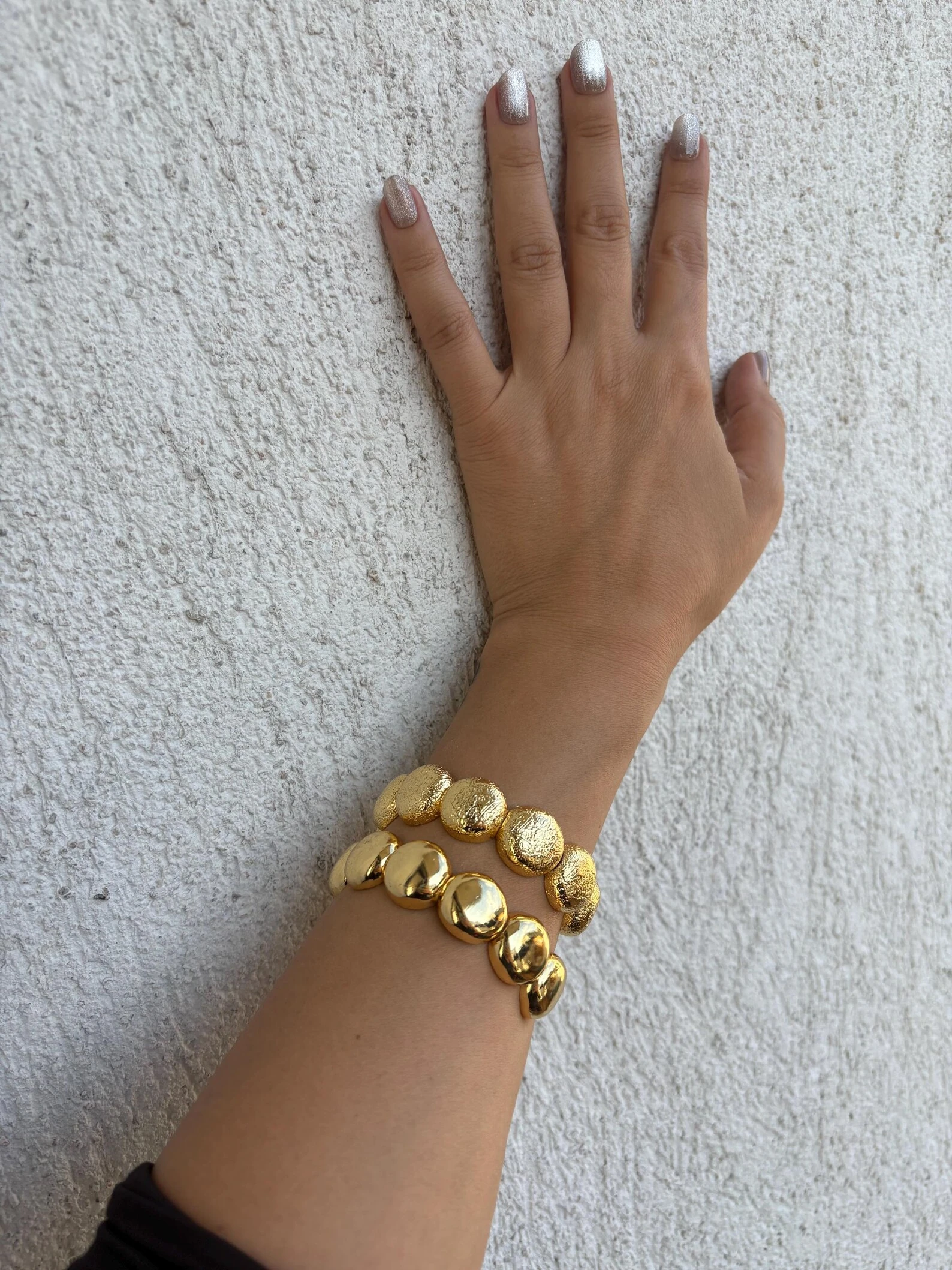 İki Çeşit Yuvarlak Döküm Manşet Bilezik