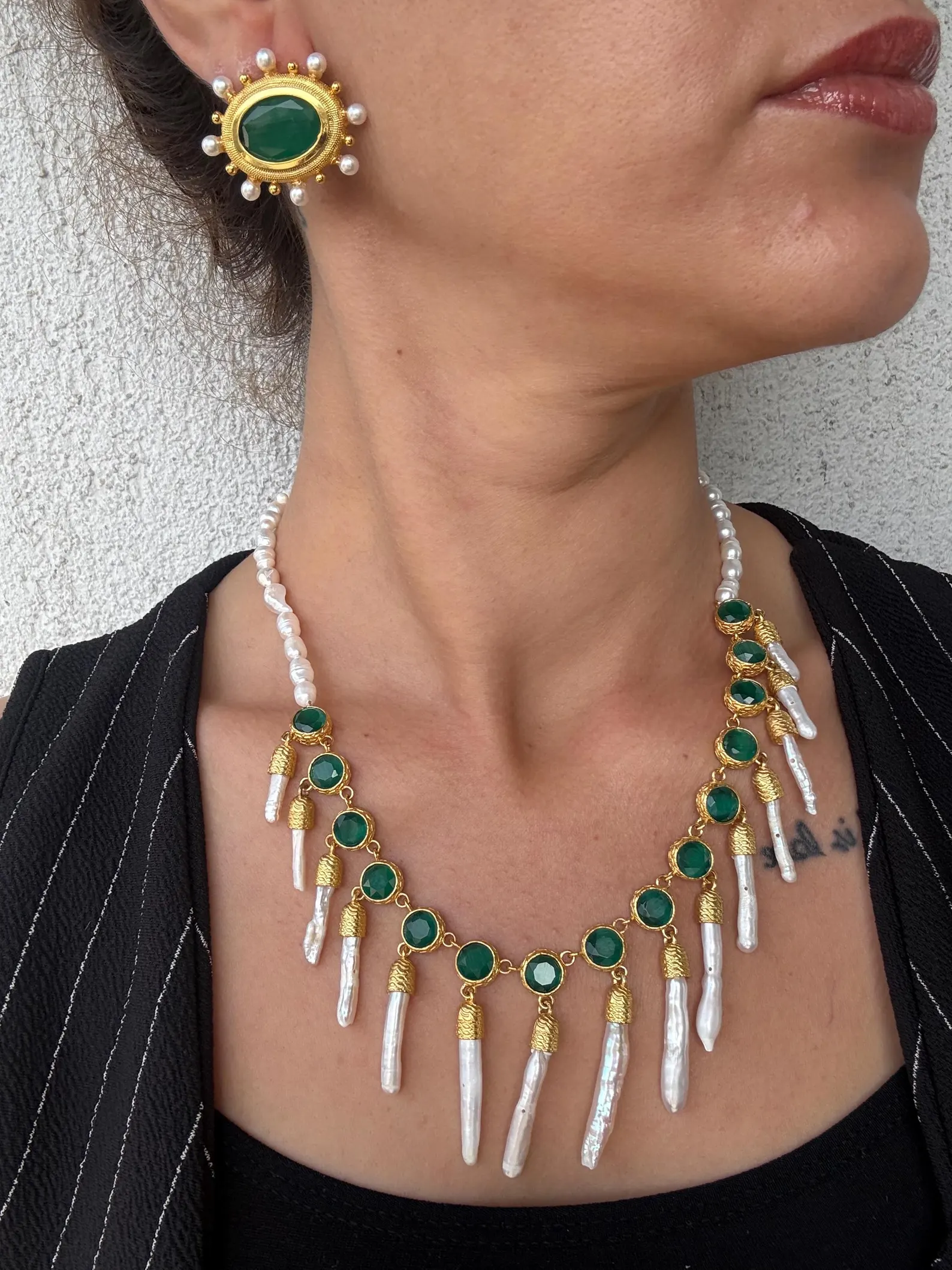 Yatay Oval Kedi Gözü Taş Küpeler