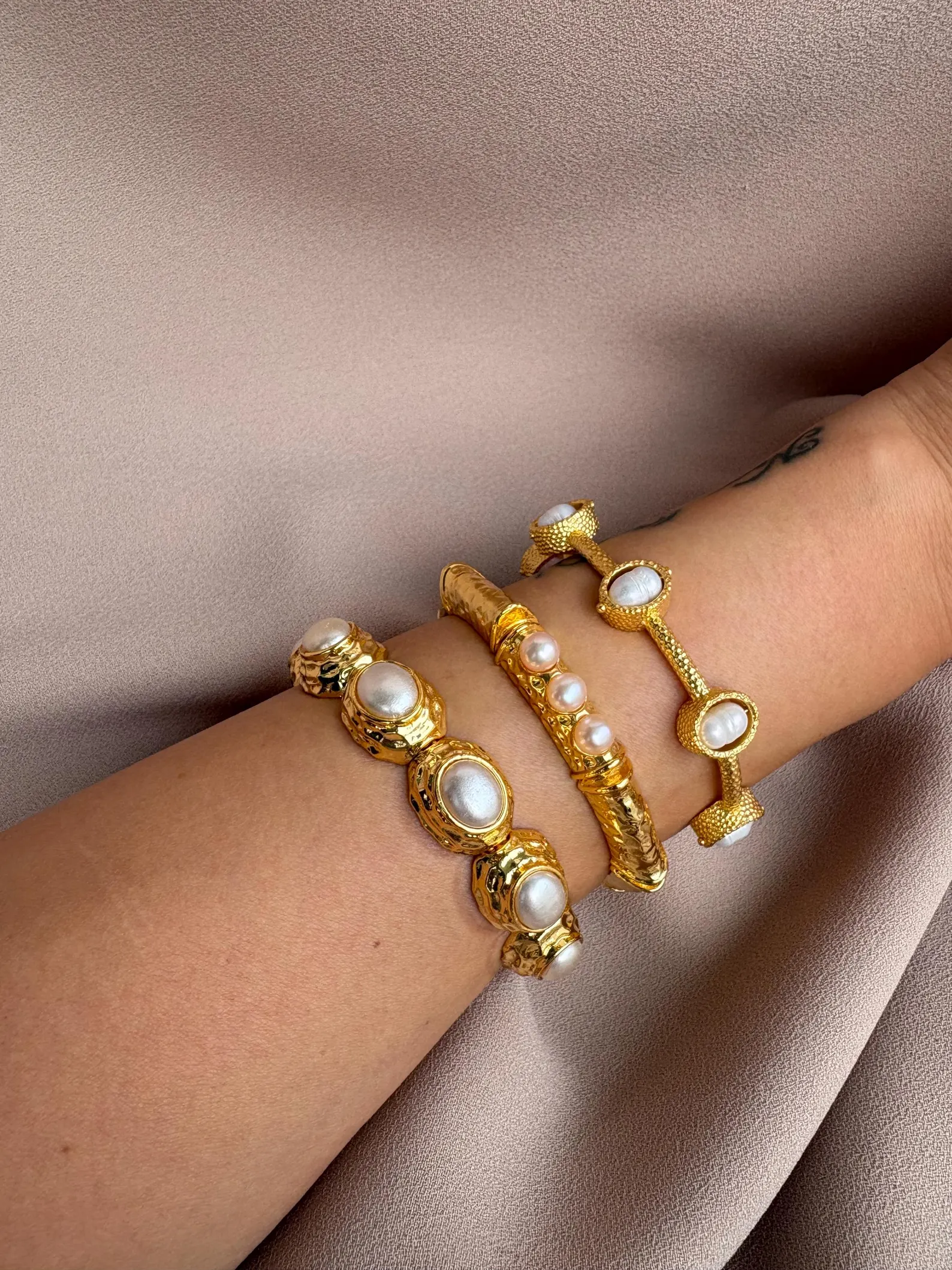 Sıralı Doğal İnci Bileklik 