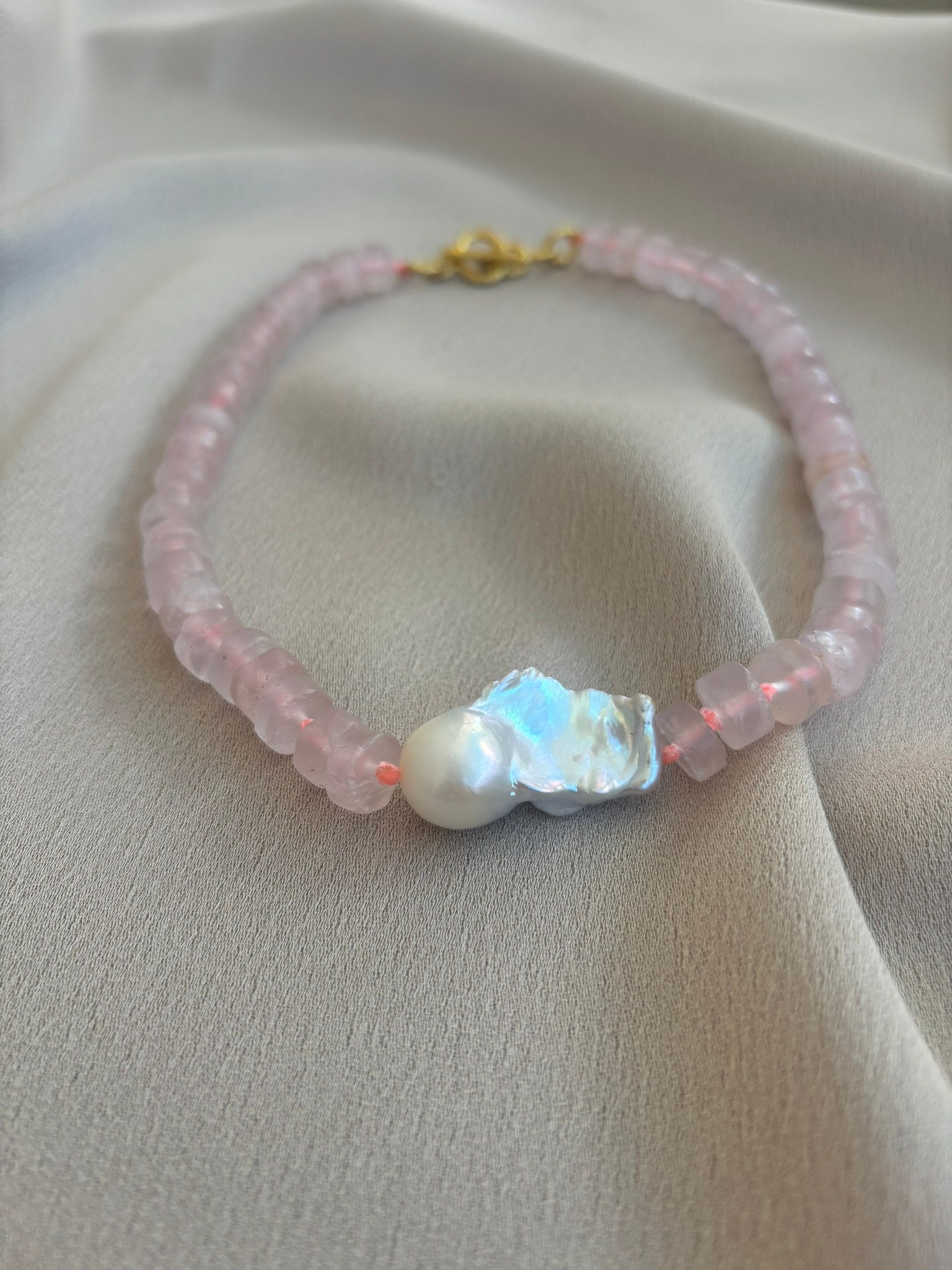 Pembe Kuvars & İnci Kombin Kolye