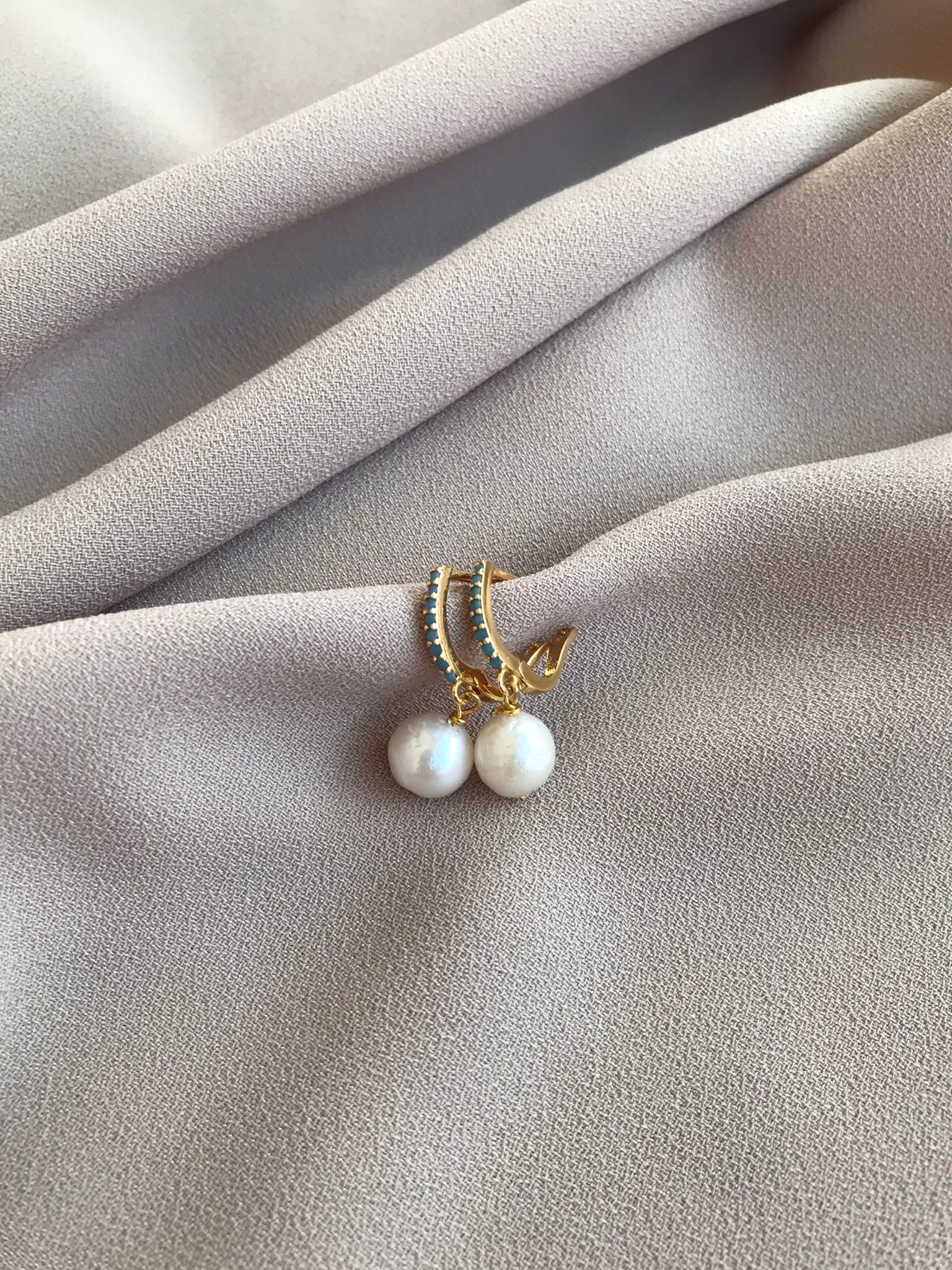 Turkuaz Taşlı İnci Küpe