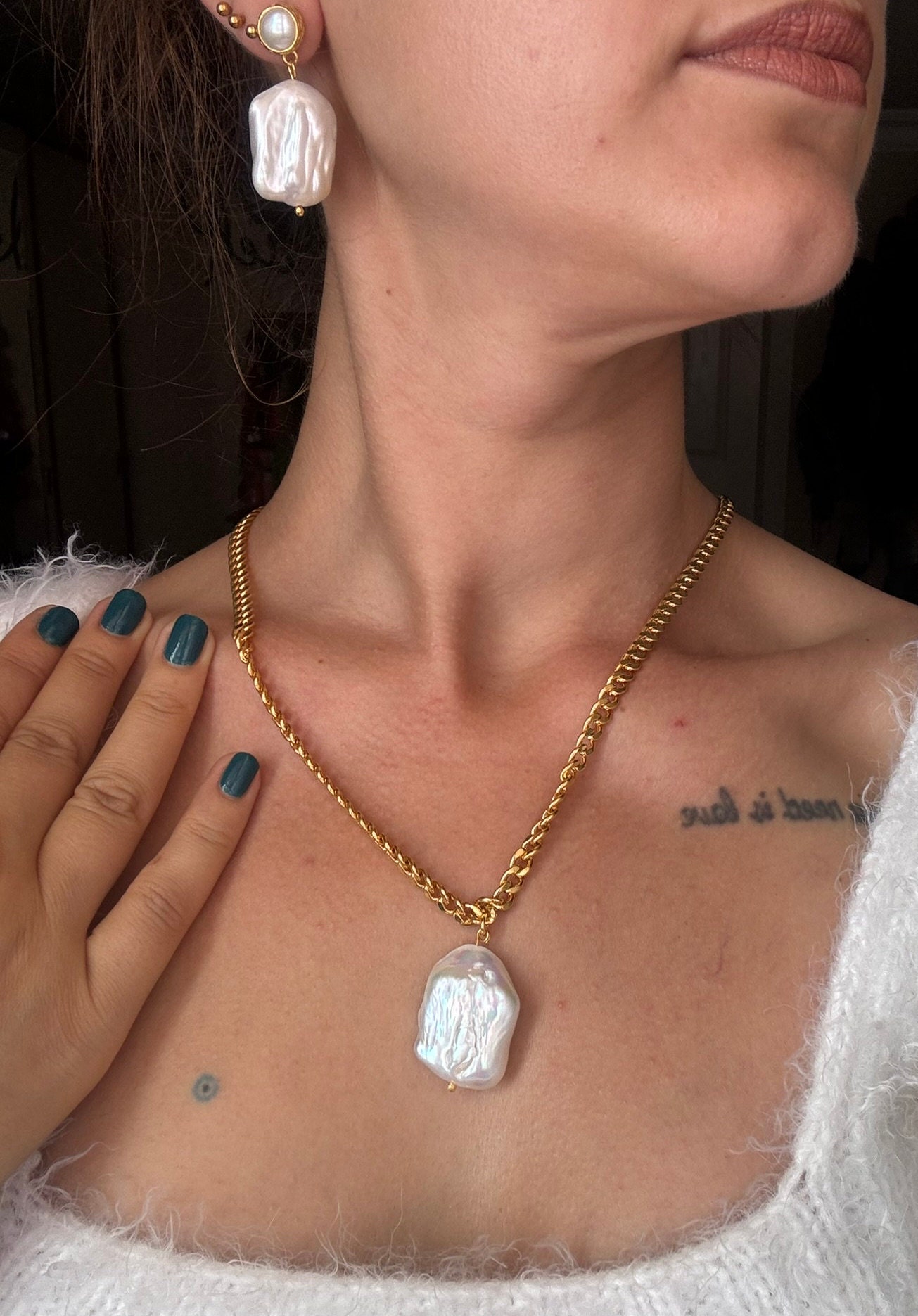 Büyük Düzensiz Barok İnci Küpe