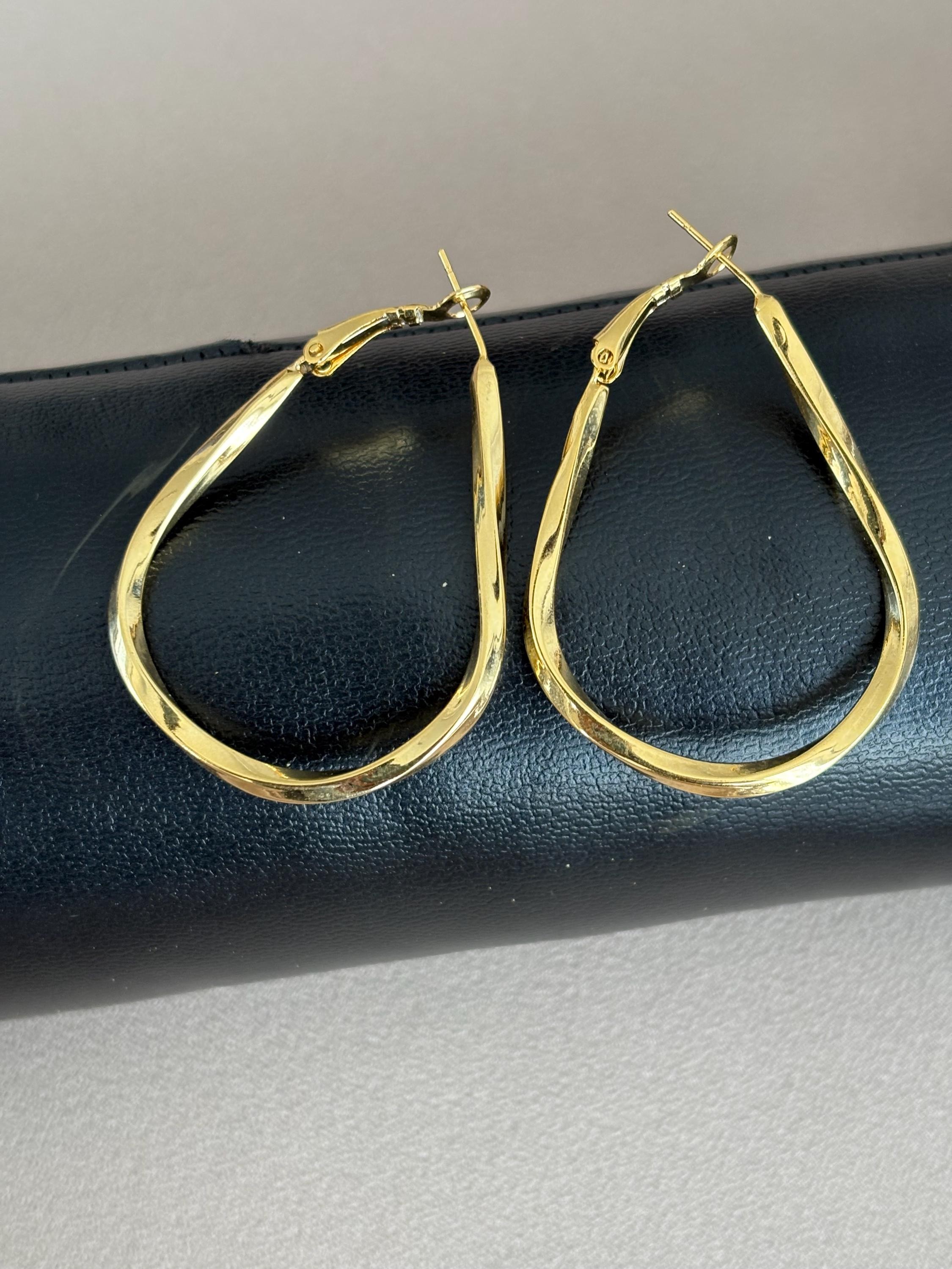 Oval Dönme Küpeler, Dönme Halka Küpeler, Altın Modern Küpeler