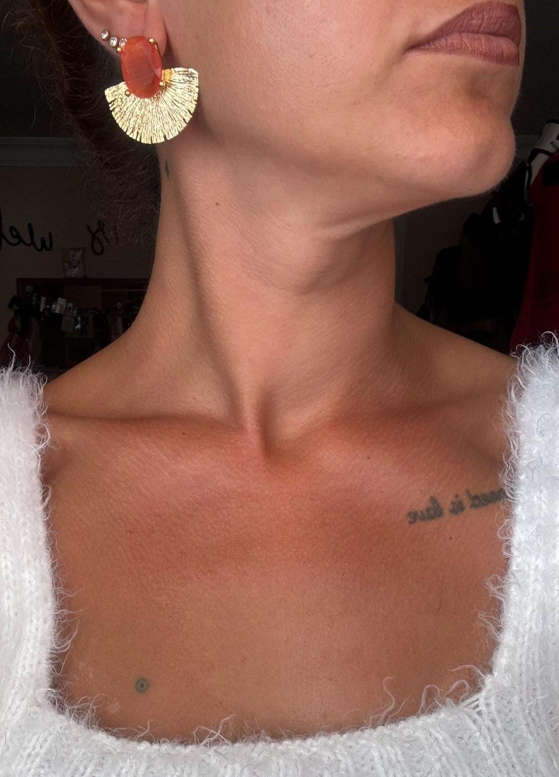 Oval Kedi Gözü Taşlı Yarım Ay Küpe