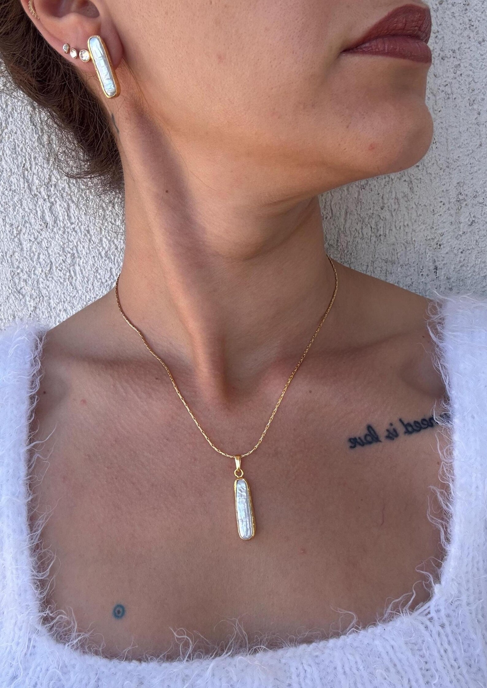 Sakız İnci Kare Zincir Kolye