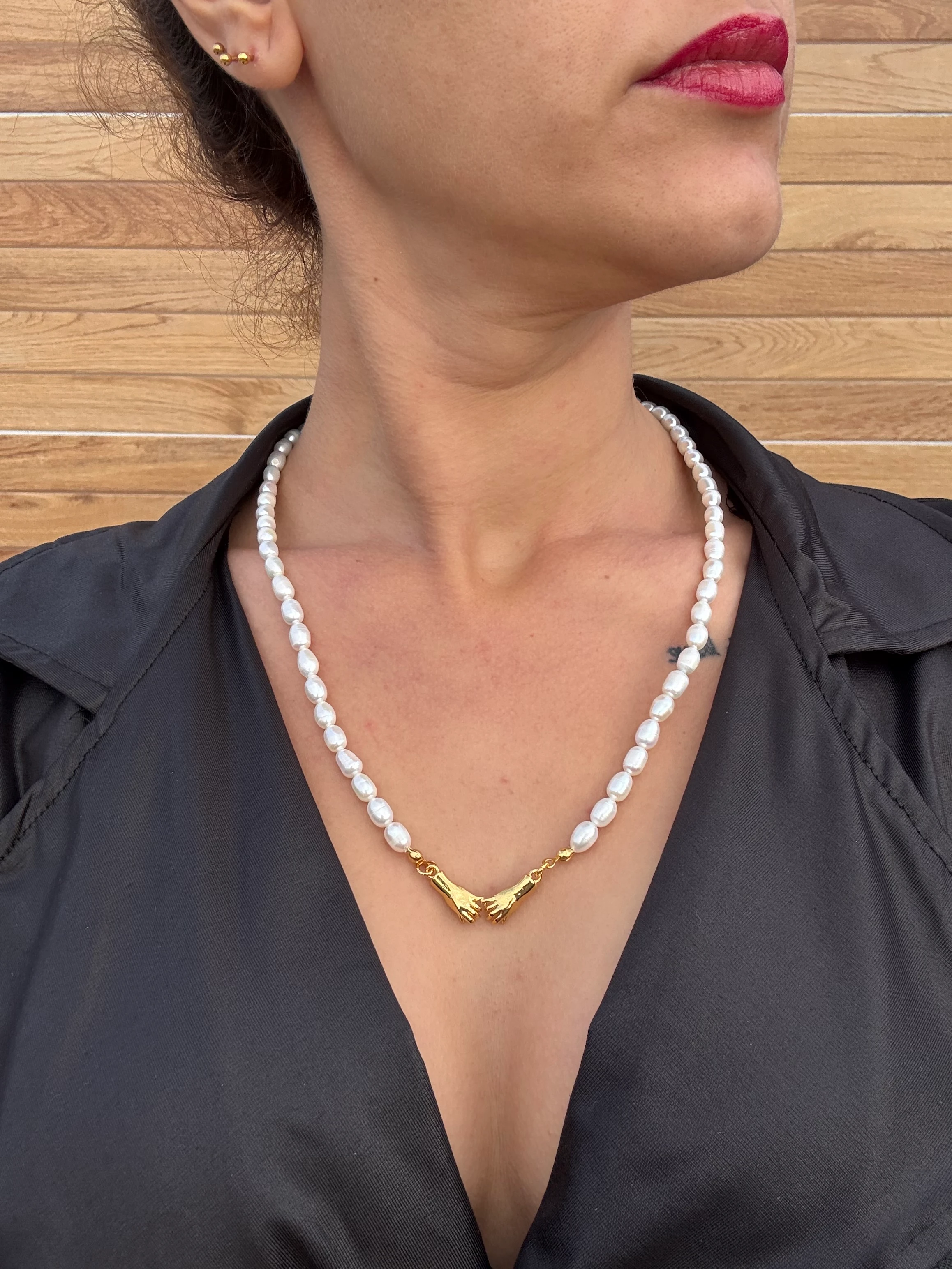 Doğal İnci Eller Kolye