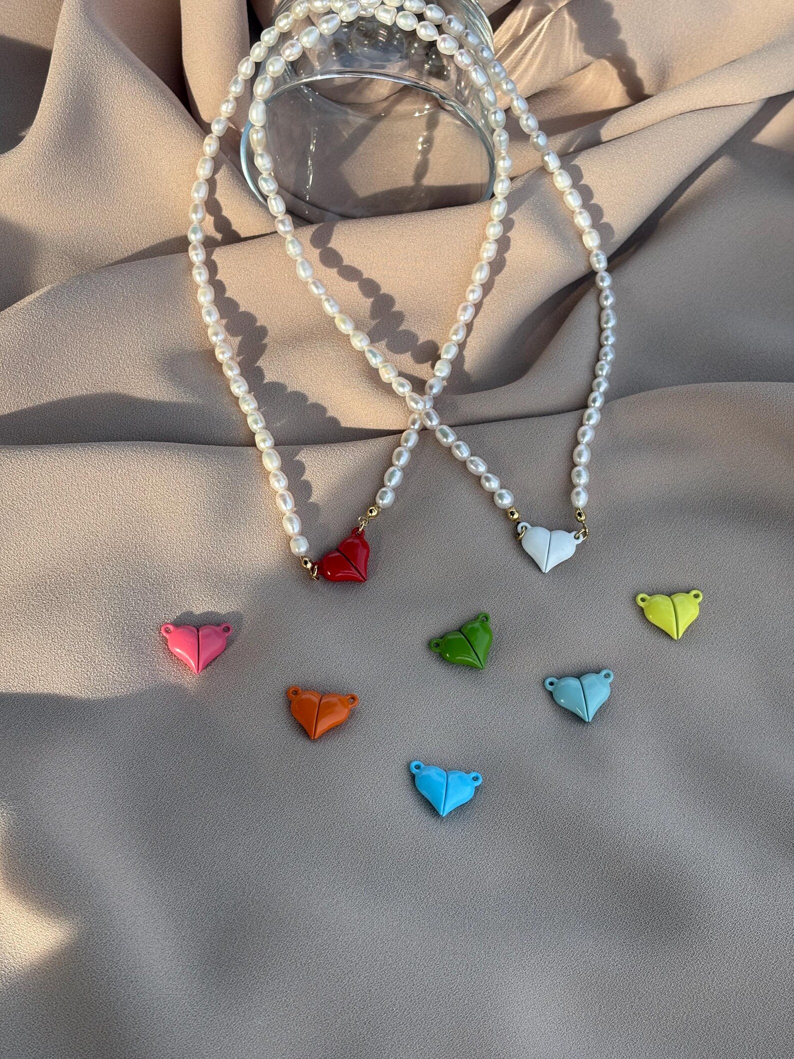 Mıknatıslı Renkli Kalp İnci Kolye