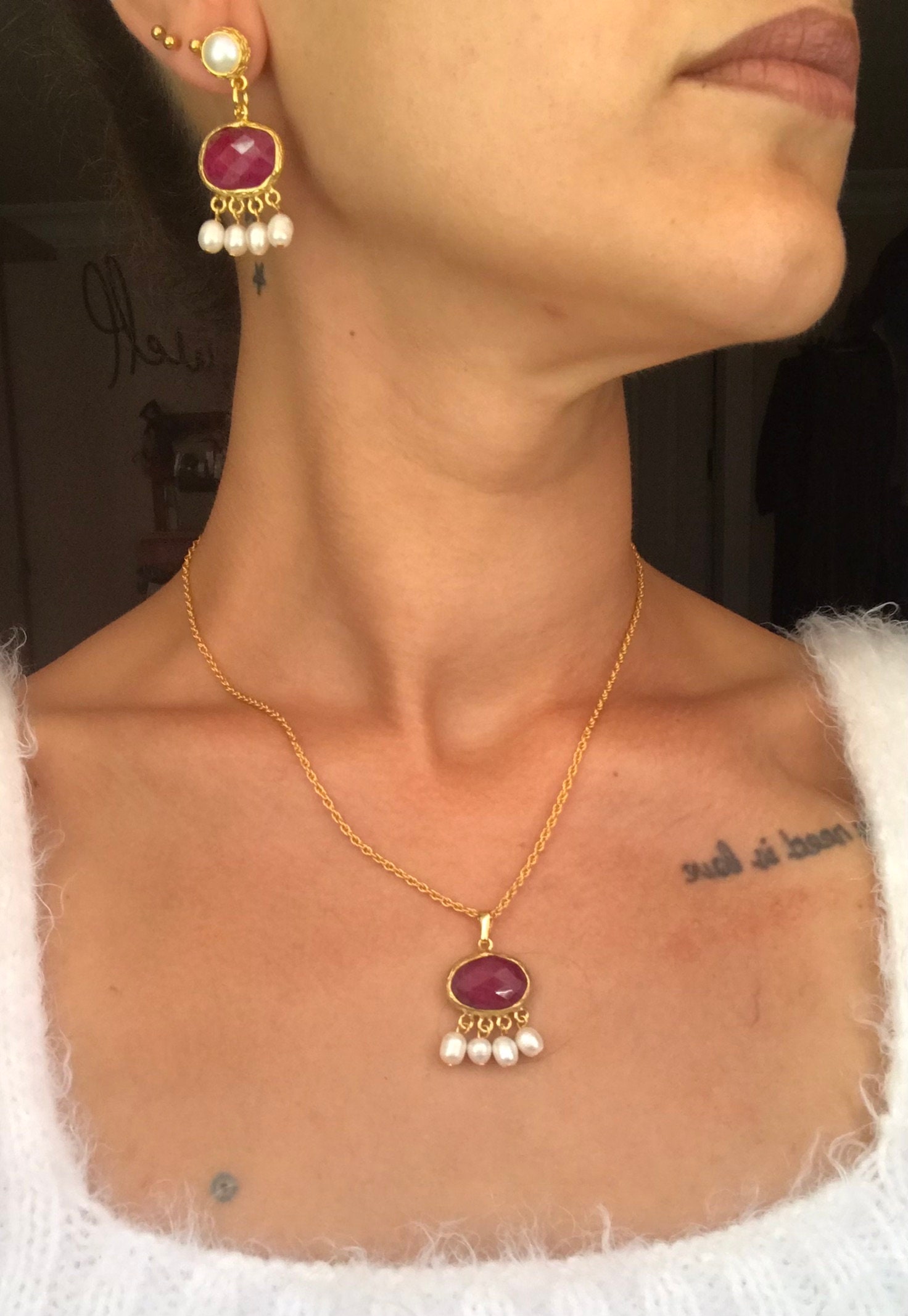 Yakut Taşlı Zincir Kolye