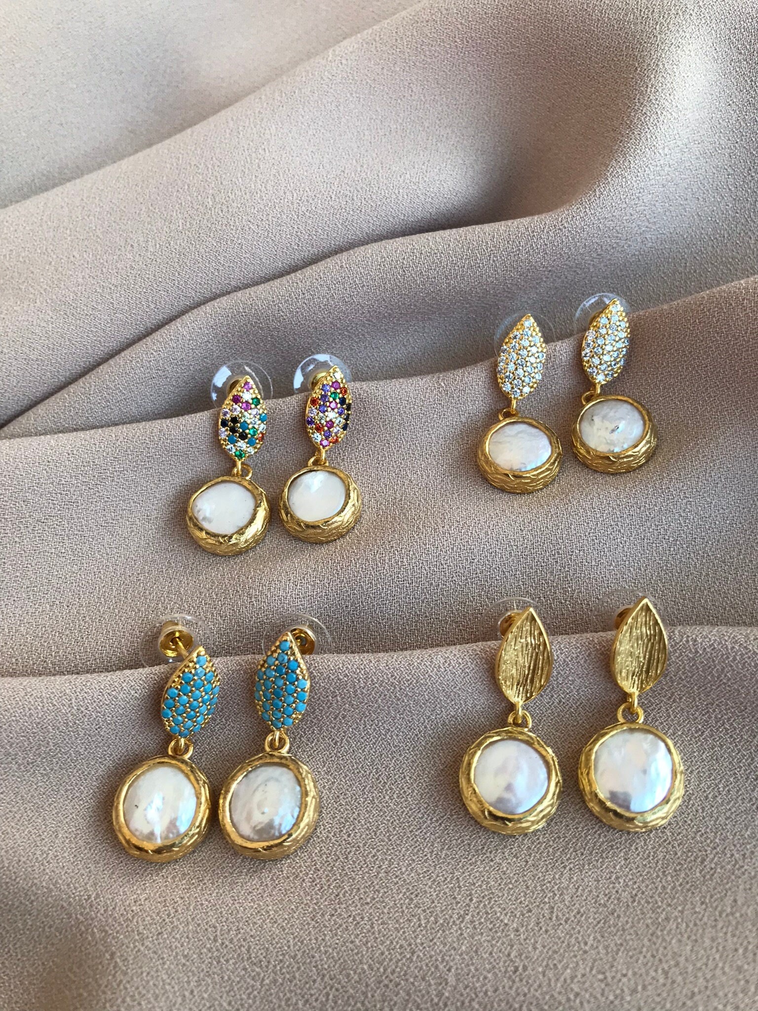 Yaprak Tasarım İnci Küpe