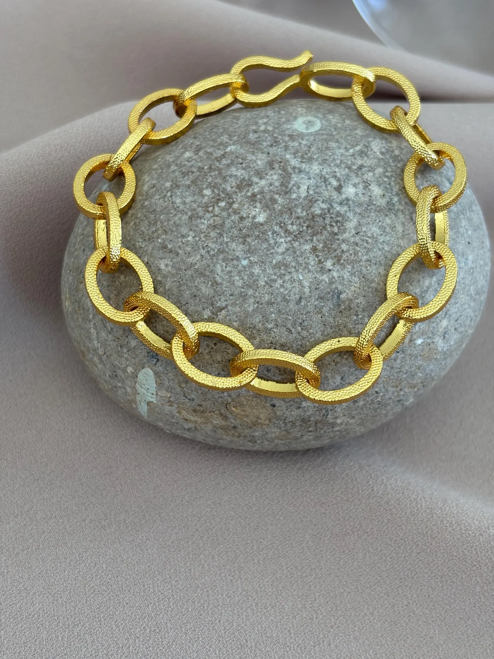 Kalın Zincir Desenli Döküm Bileklik