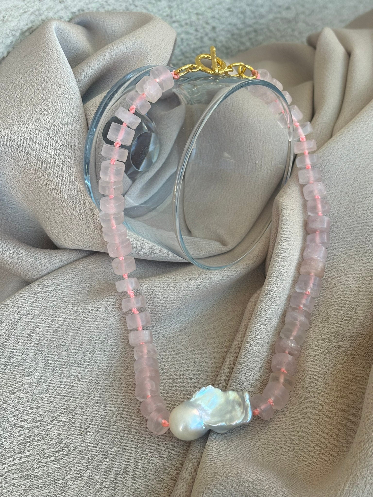Pembe Kuvars & İnci Kombin Kolye